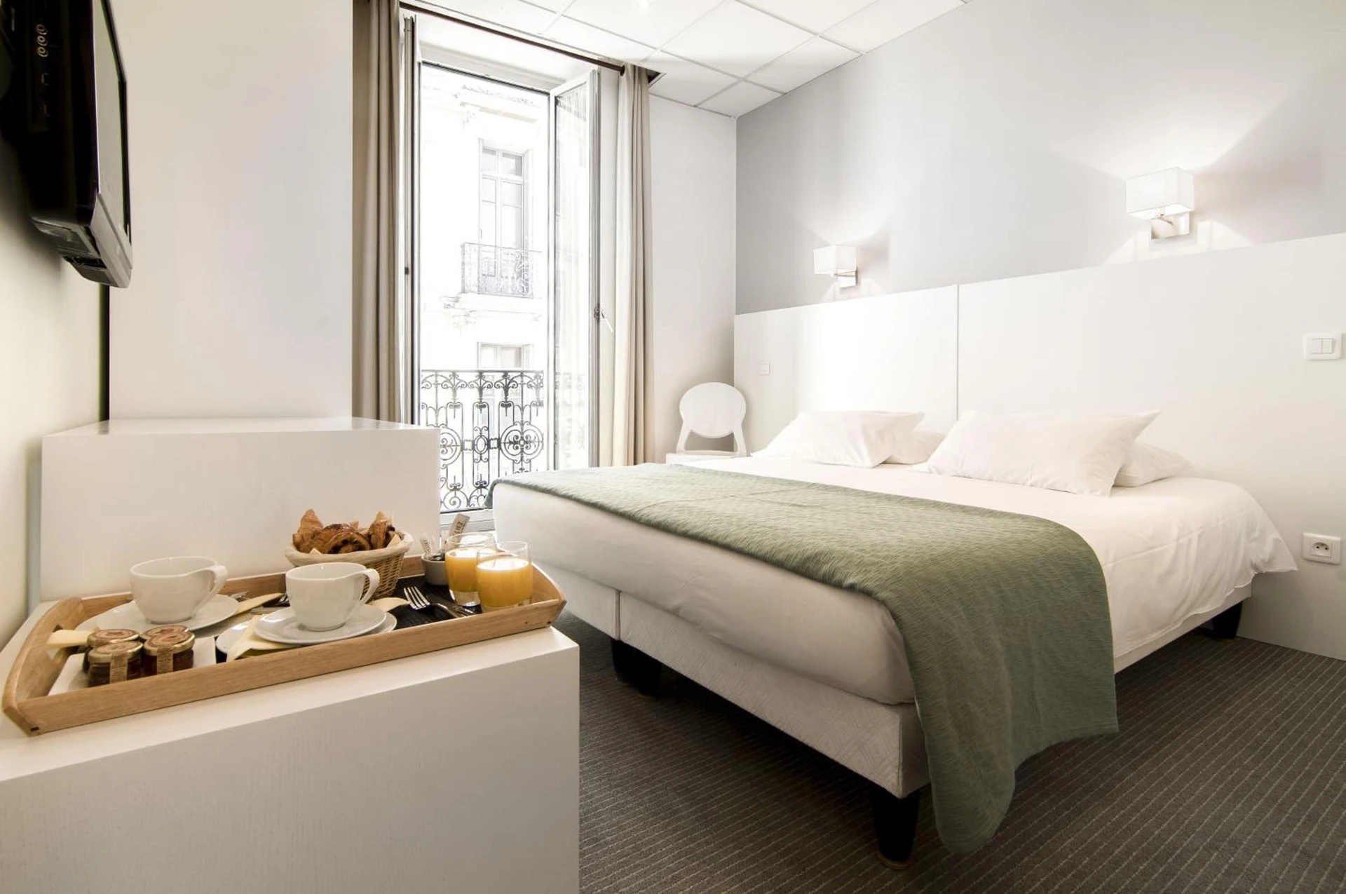 Chambre disponible pour un séminaire d'entreprise à Hôtel P.L.M. - Cannes