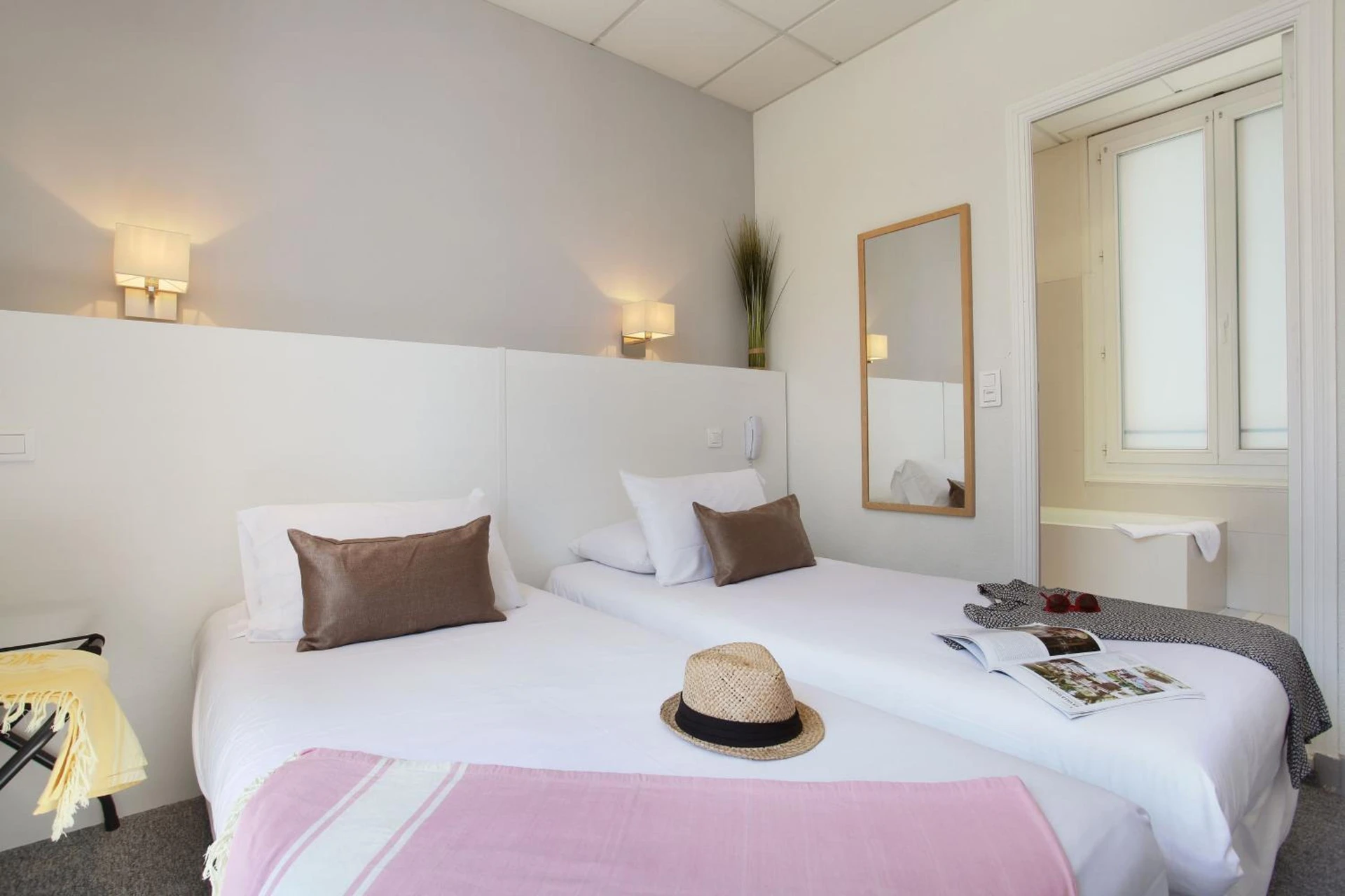 Chambre disponible pour un séminaire d'entreprise à Hôtel P.L.M. - Cannes