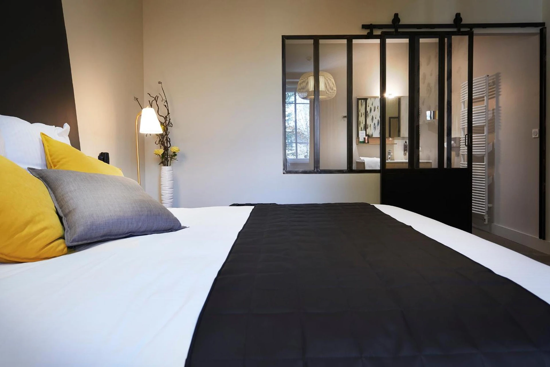 Chambre disponible pour un séminaire d'entreprise à Pont du Chalon Hôtel and Restaurant - Margès