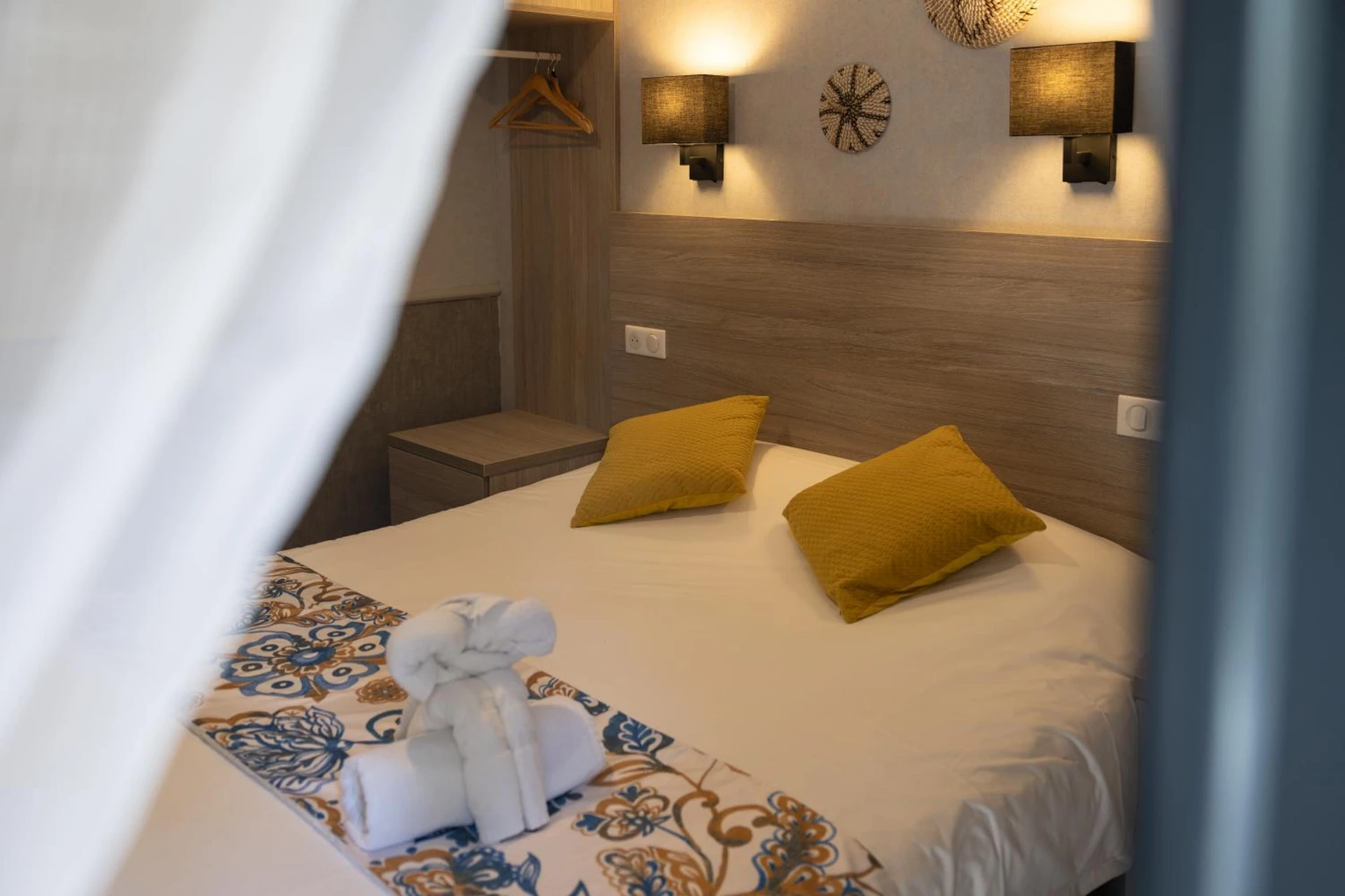 Magnifique chambre pour un séminaire d'entreprise à Logis Hôtel Pontet Hostellerie Maleville - Beynac-et-Cazenac