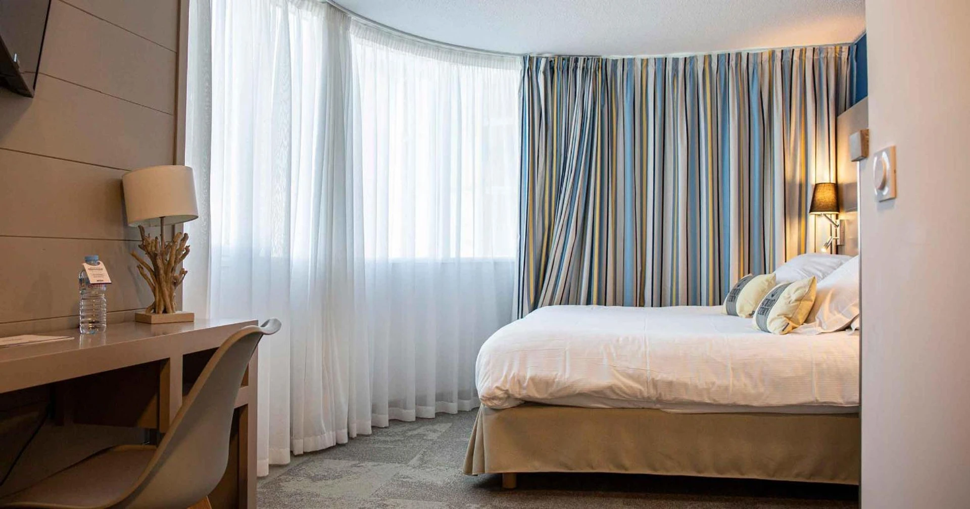 Chambre disponible pour un séminaire d'entreprise à Hotel Port Marine - Sète