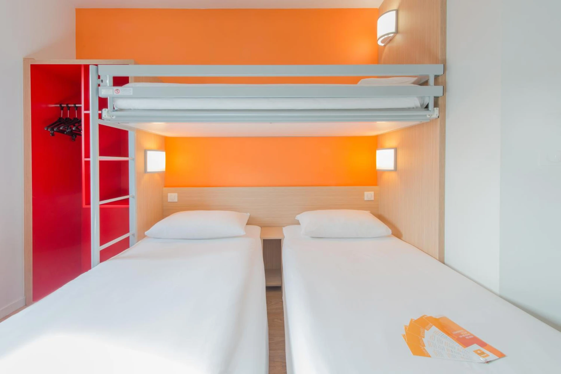 Chambre disponible pour un séminaire d'entreprise à Première Classe La Rochelle Centre - Les Minimes - La Rochelle