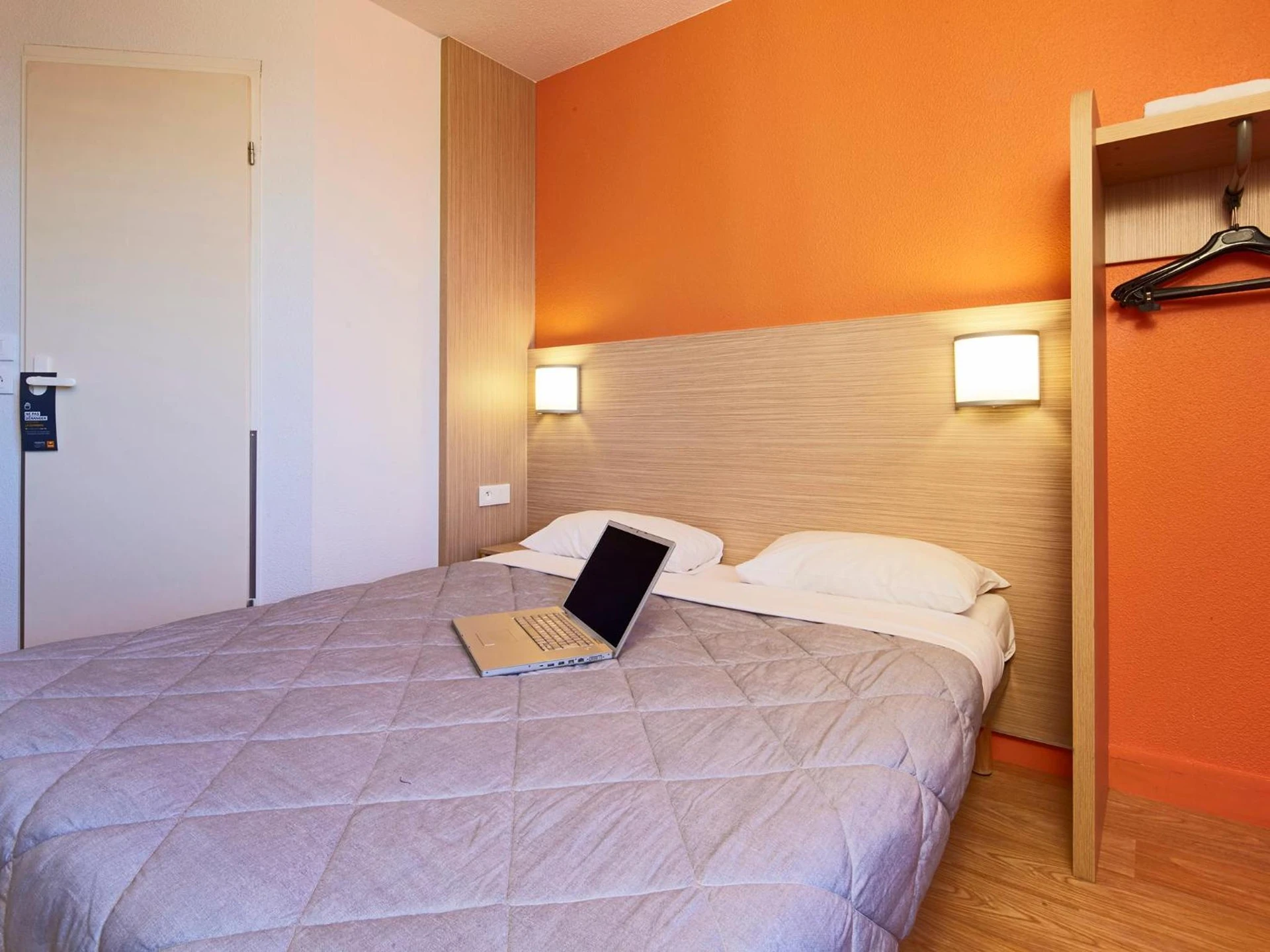 Chambre disponible pour un séminaire d'entreprise à Première Classe Marne la Vallée - Bussy Saint Georges - Bussy-Saint-Georges