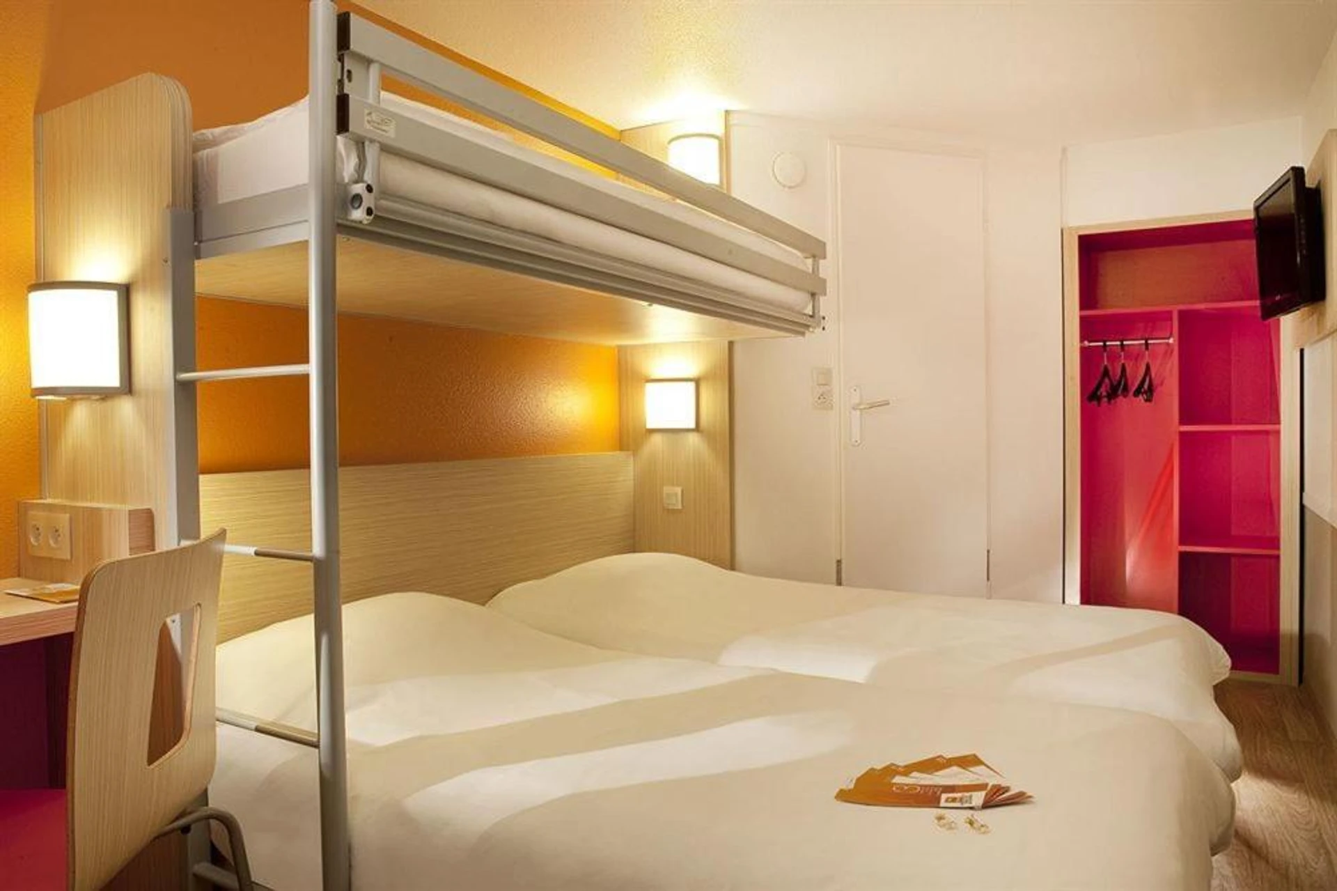Chambre disponible pour un séminaire d'entreprise à Premiere Classe Pau Est-Bizanos - Pau