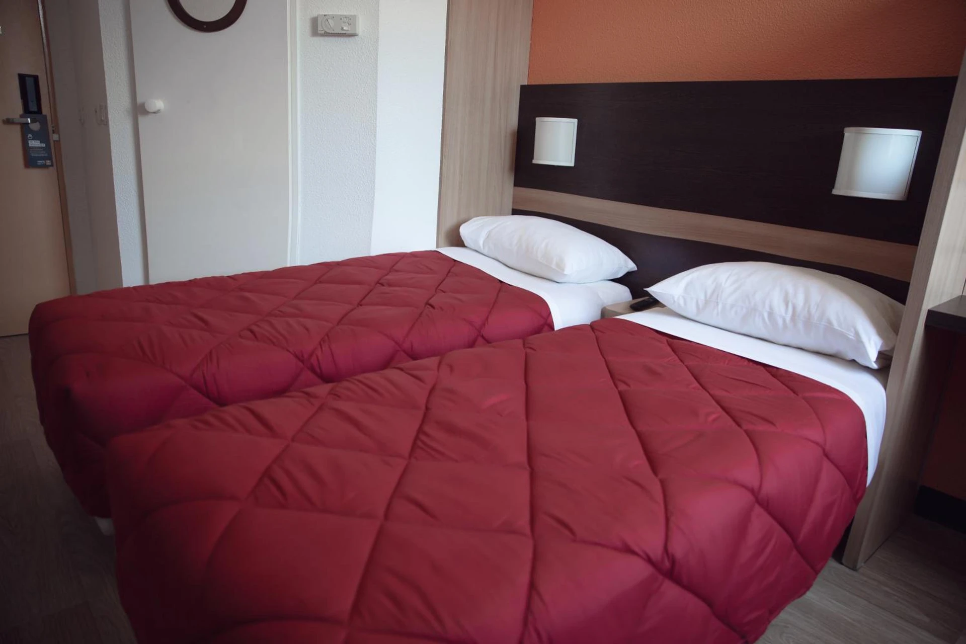 Chambre disponible pour un séminaire d'entreprise à Premiere Classe Roissy Aéroport Charles De Gaulle - Roissy-en-France