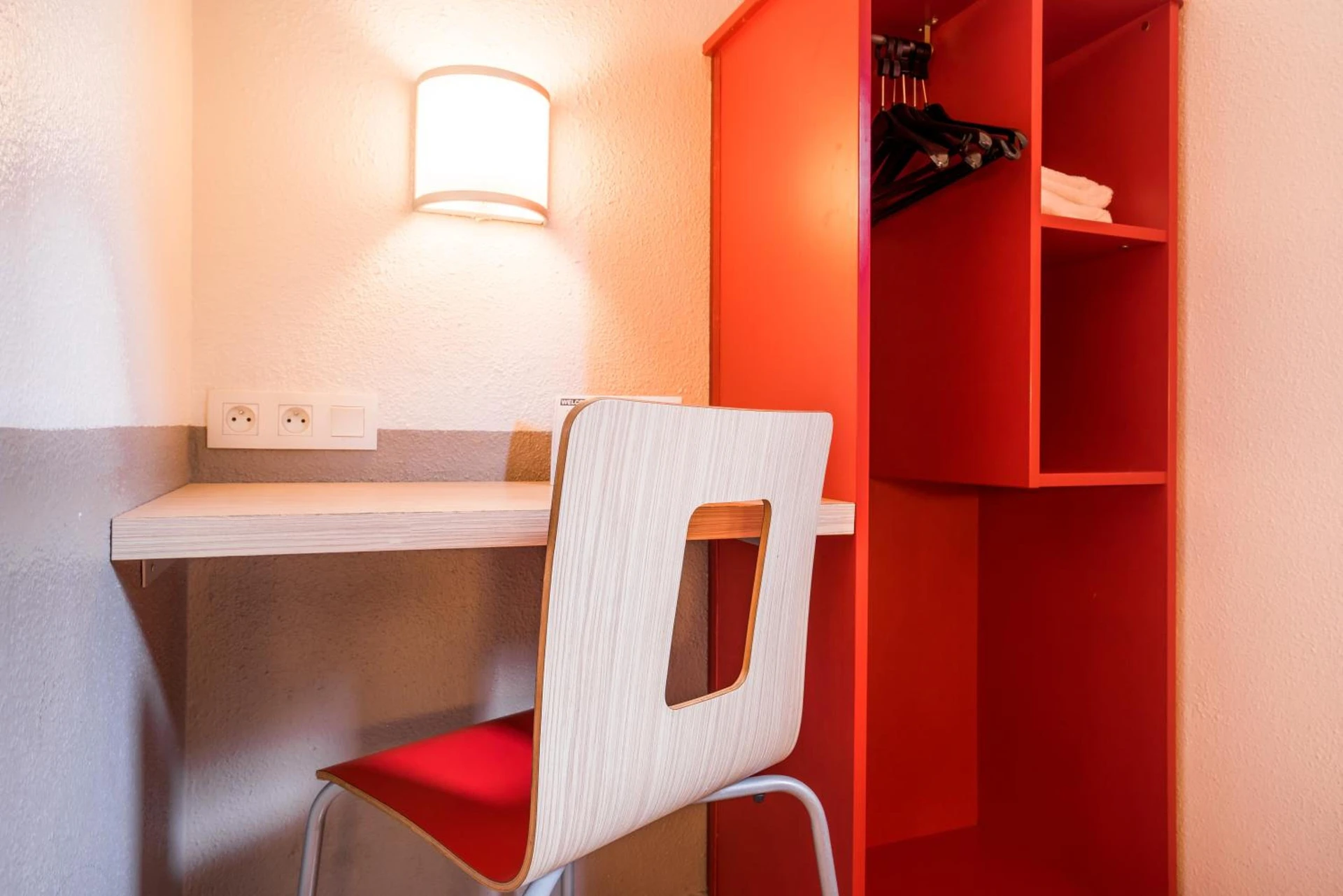 Chambre disponible pour un séminaire d'entreprise à Première Classe Rosny Sous Bois - Rosny-sous-Bois