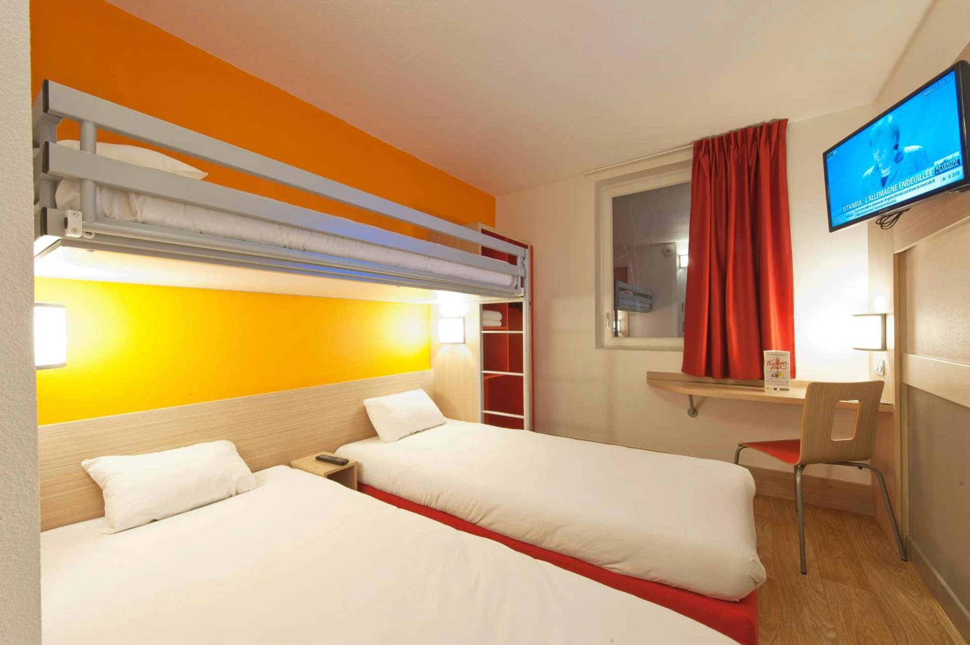 Magnifique chambre pour un séminaire d'entreprise à Premiere Classe Sens Nord- Saint Clément - Sens