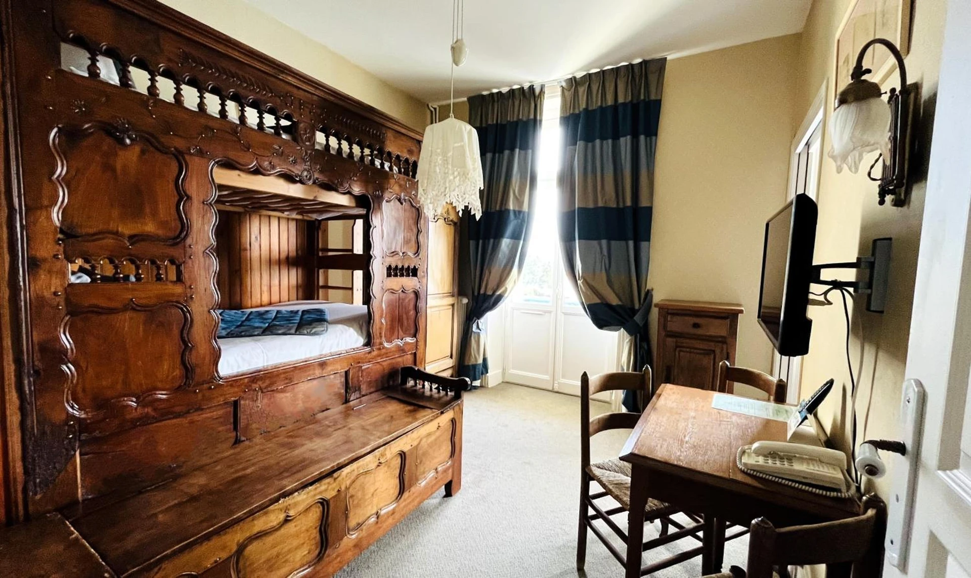 Chambre disponible pour un séminaire d'entreprise à Hôtel-Restaurant Printania - Dinard