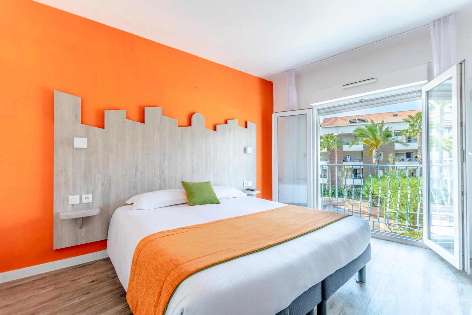 Salle de séminaire à Hotel Provencal - Organiser un événement professionnel à Saint-Raphaël