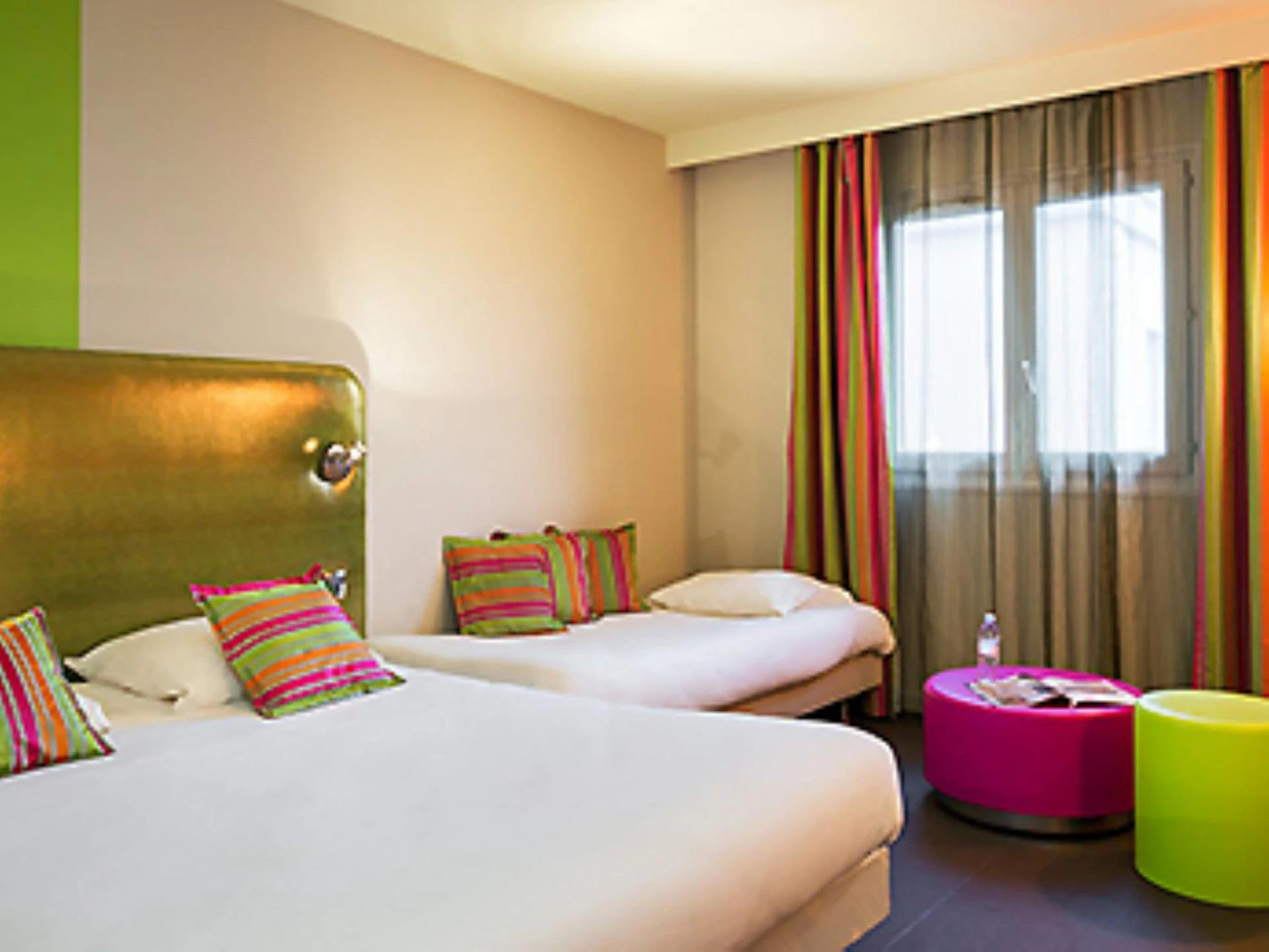Chambre disponible pour un séminaire d'entreprise à Hôtel Provence - Draguignan