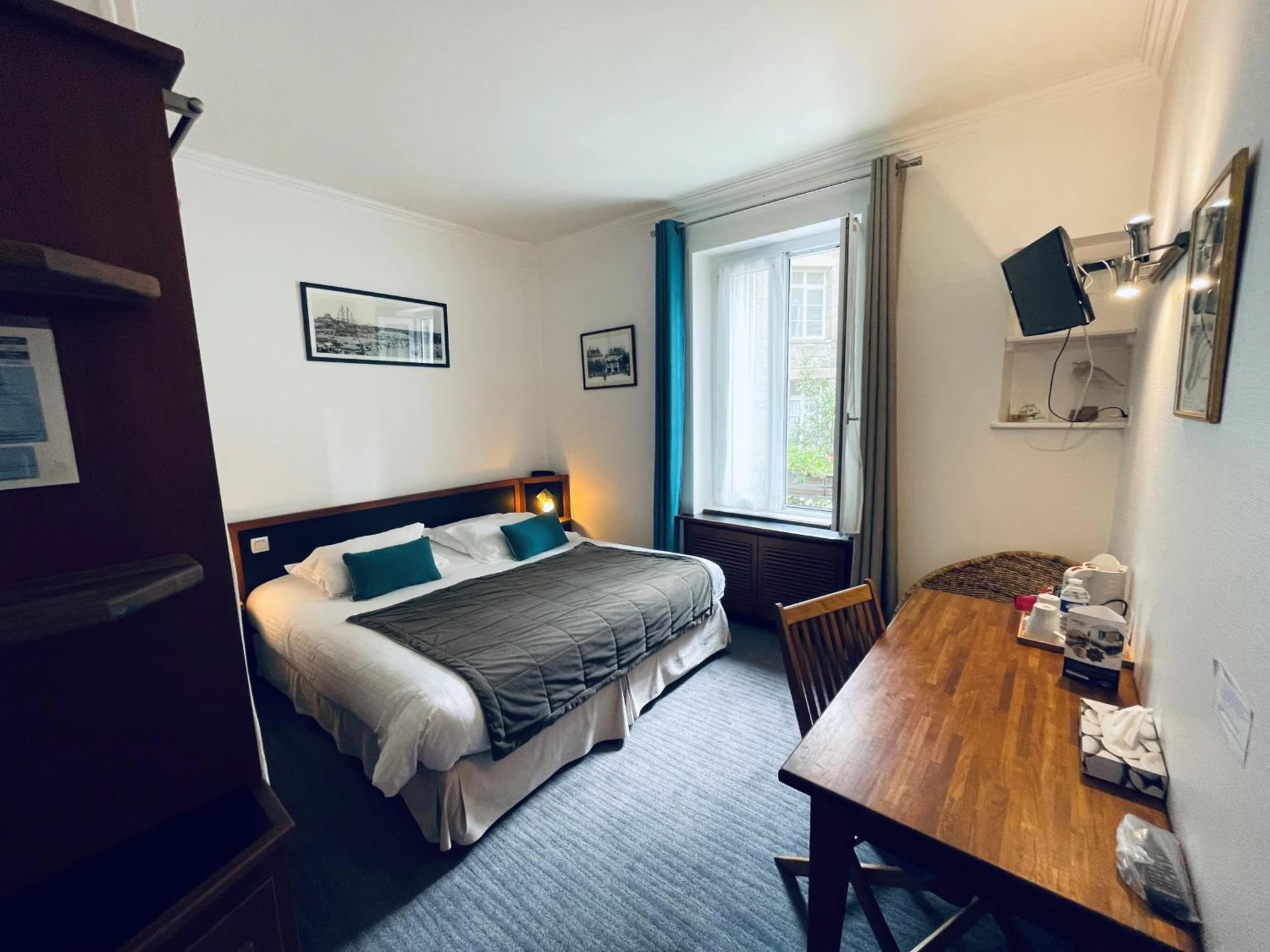 Chambre disponible pour un séminaire d'entreprise à Hôtel Quic en Groigne - Saint-Malo