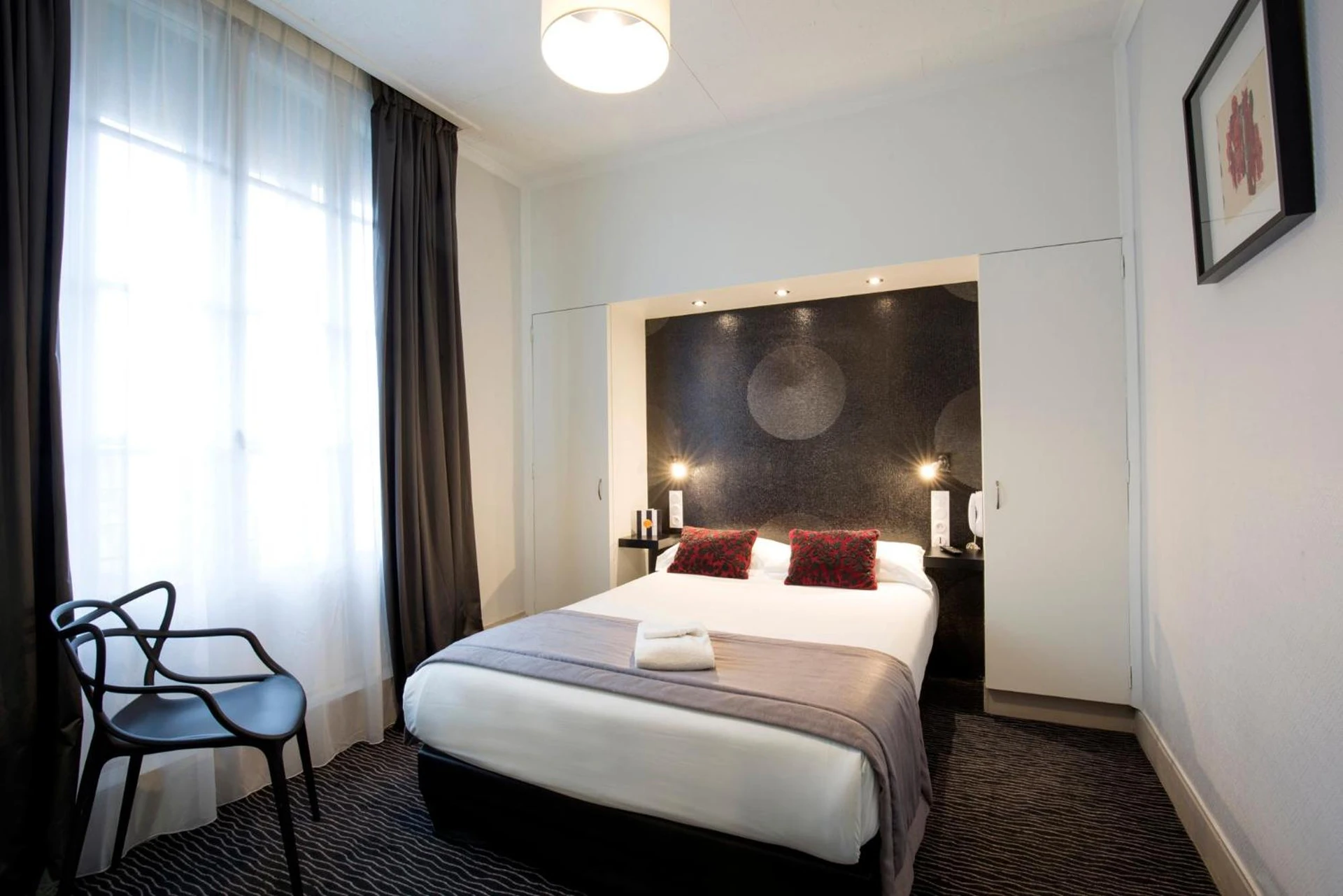 Chambre disponible pour un séminaire d'entreprise à Hôtel Raymond 4 Toulouse - Toulouse
