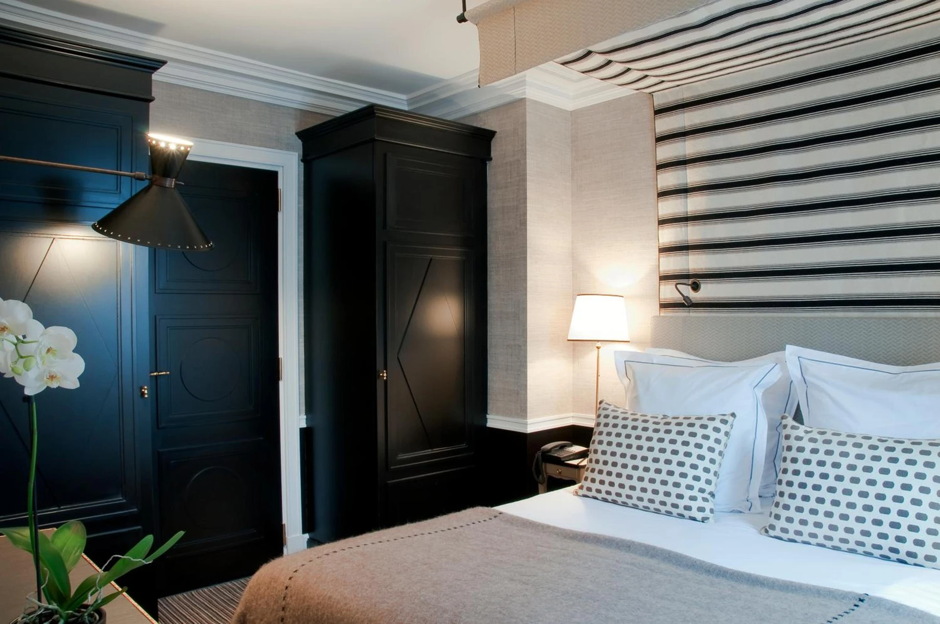 Chambre disponible pour un séminaire d'entreprise à Hôtel Recamier - Paris
