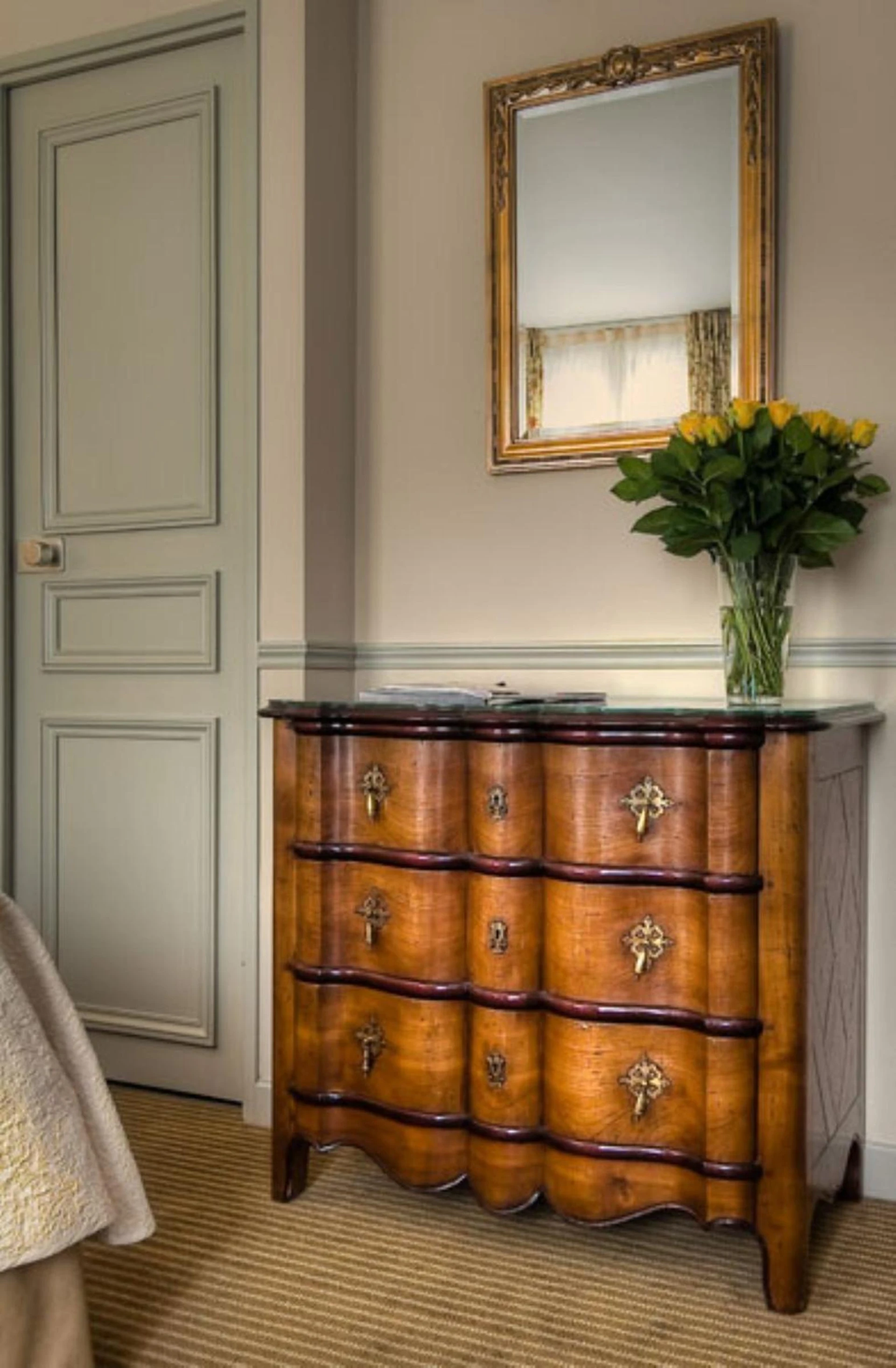Chambre disponible pour un séminaire d'entreprise à Hotel Relais Bosquet by Malone - Paris