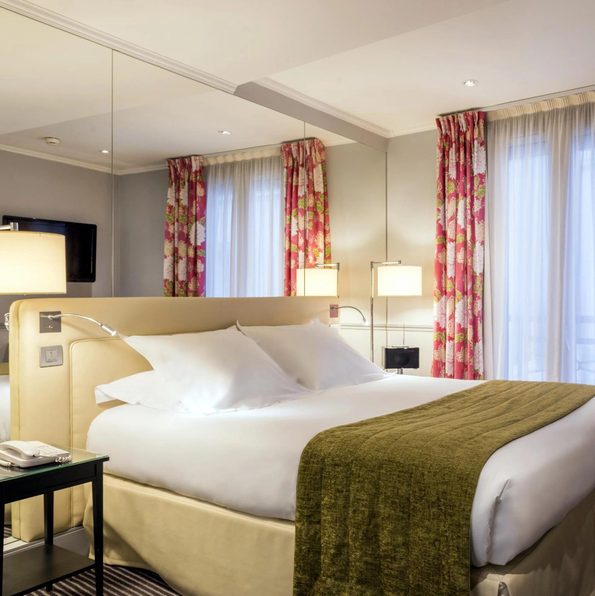 Magnifique chambre pour un séminaire d'entreprise à Hotel Relais Bosquet by Malone - Paris