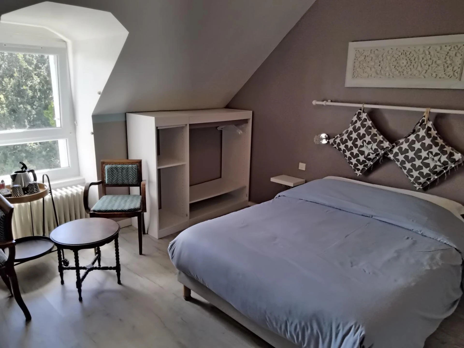 Magnifique chambre pour un séminaire d'entreprise à Hôtel-Relais De Trefeuntec - Plonévez-Porzay