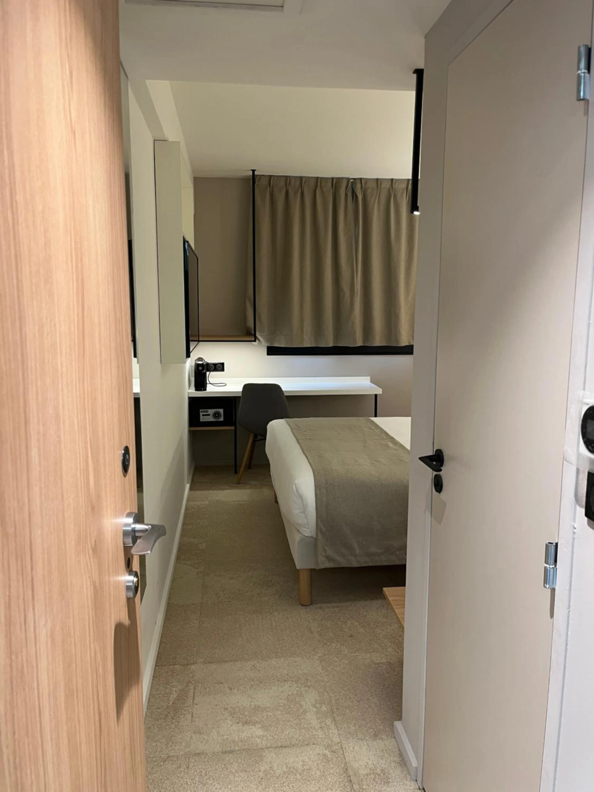 Chambre disponible pour un séminaire d'entreprise à Hôtel Le Relais des Brasseurs - Aubagne - Aubagne