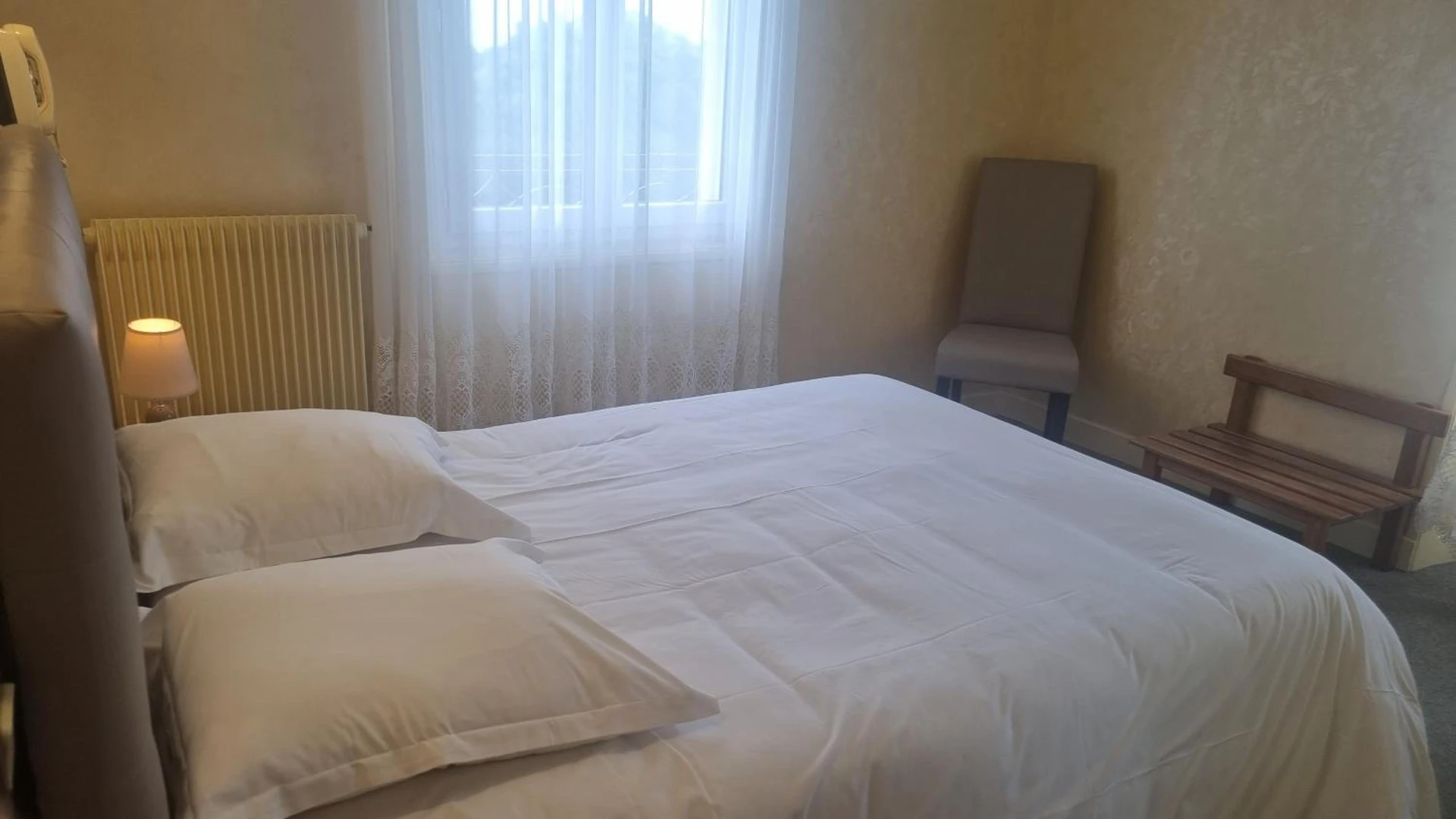 Chambre disponible pour un séminaire d'entreprise à Logis Relais des Monedieres - Seilhac