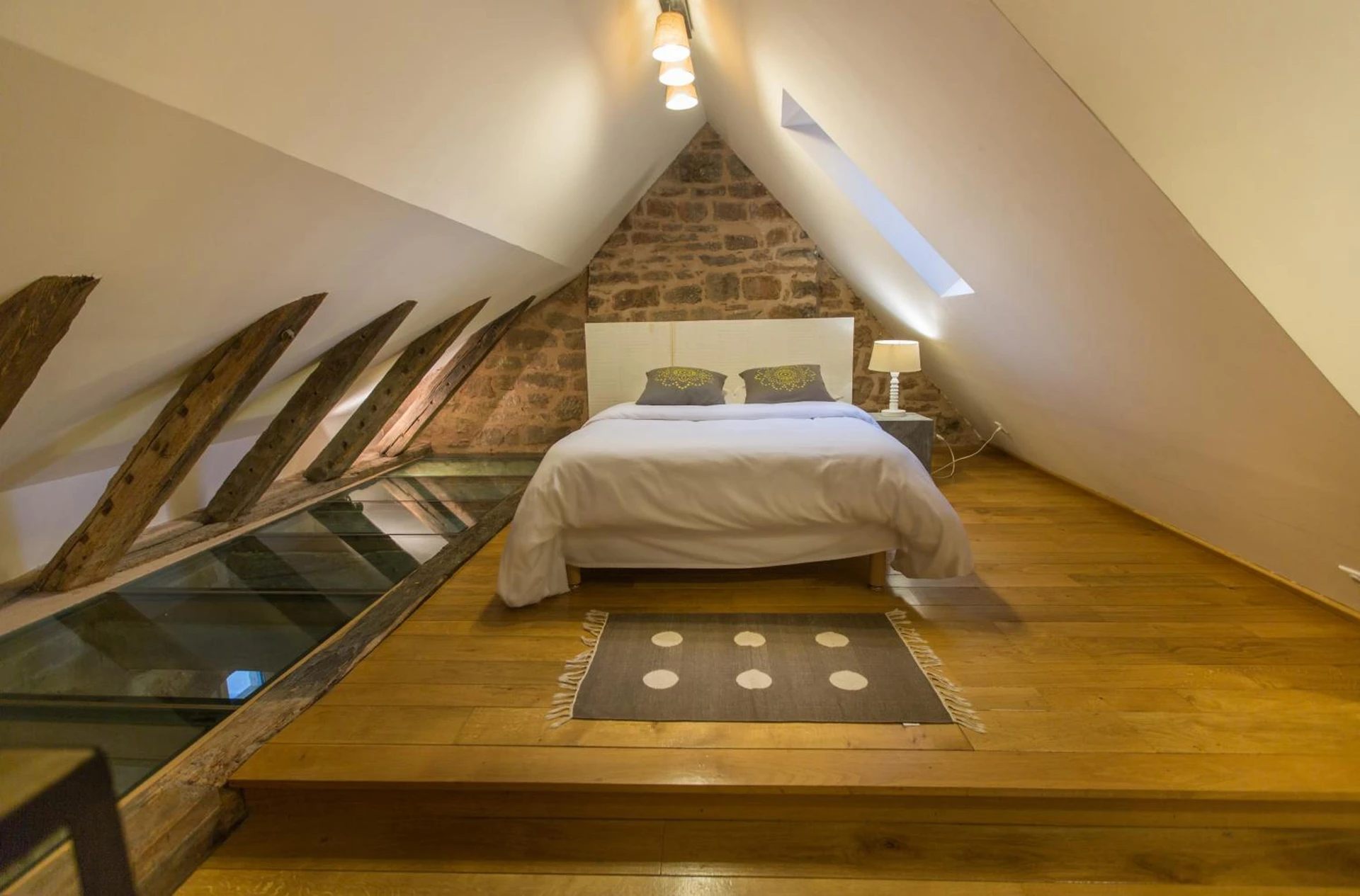 Magnifique chambre pour un séminaire d'entreprise à LogisHotels Le Relais du Quercy - Meyssac