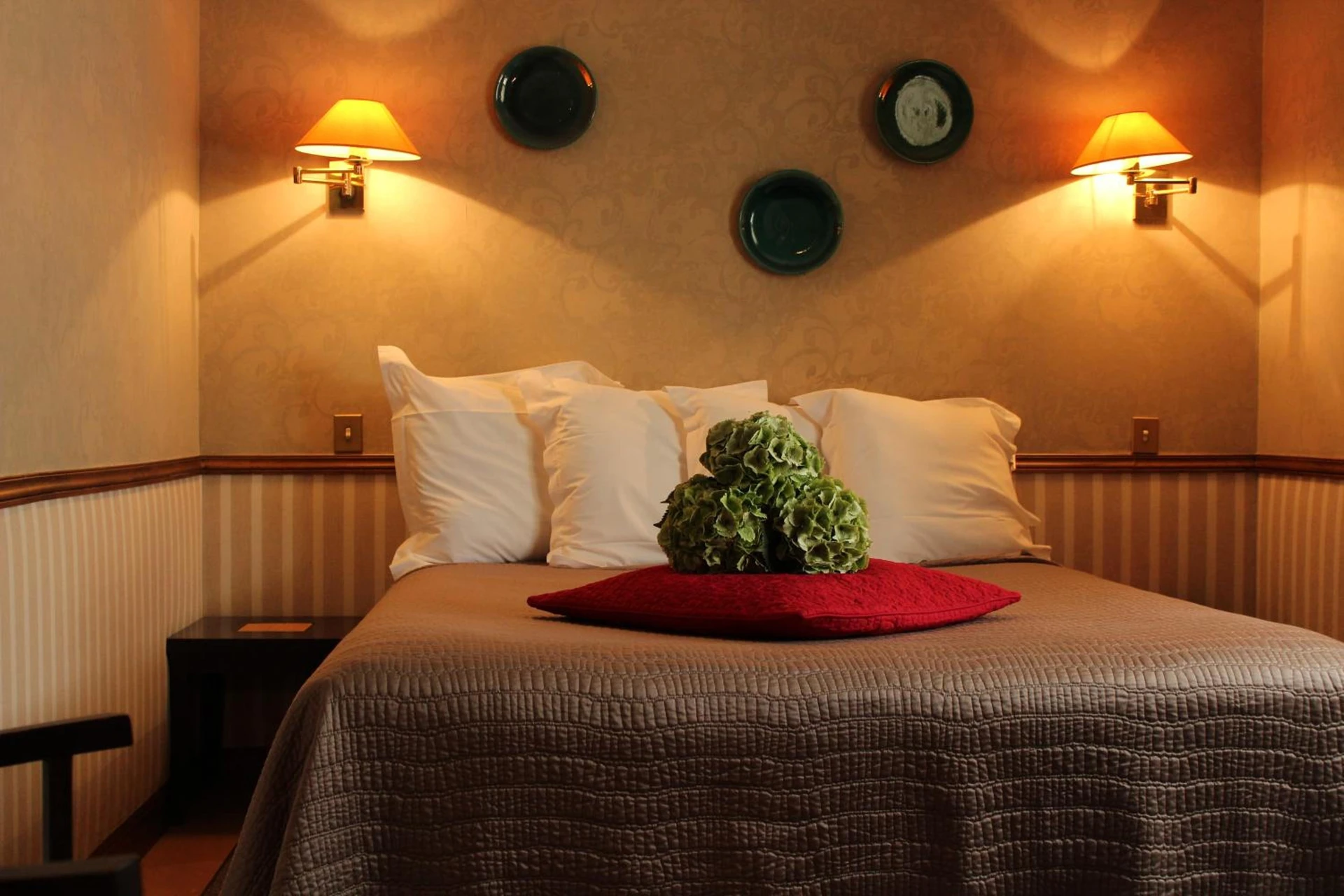 Chambre disponible pour un séminaire d'entreprise à Hôtel Relais Monceau - Paris