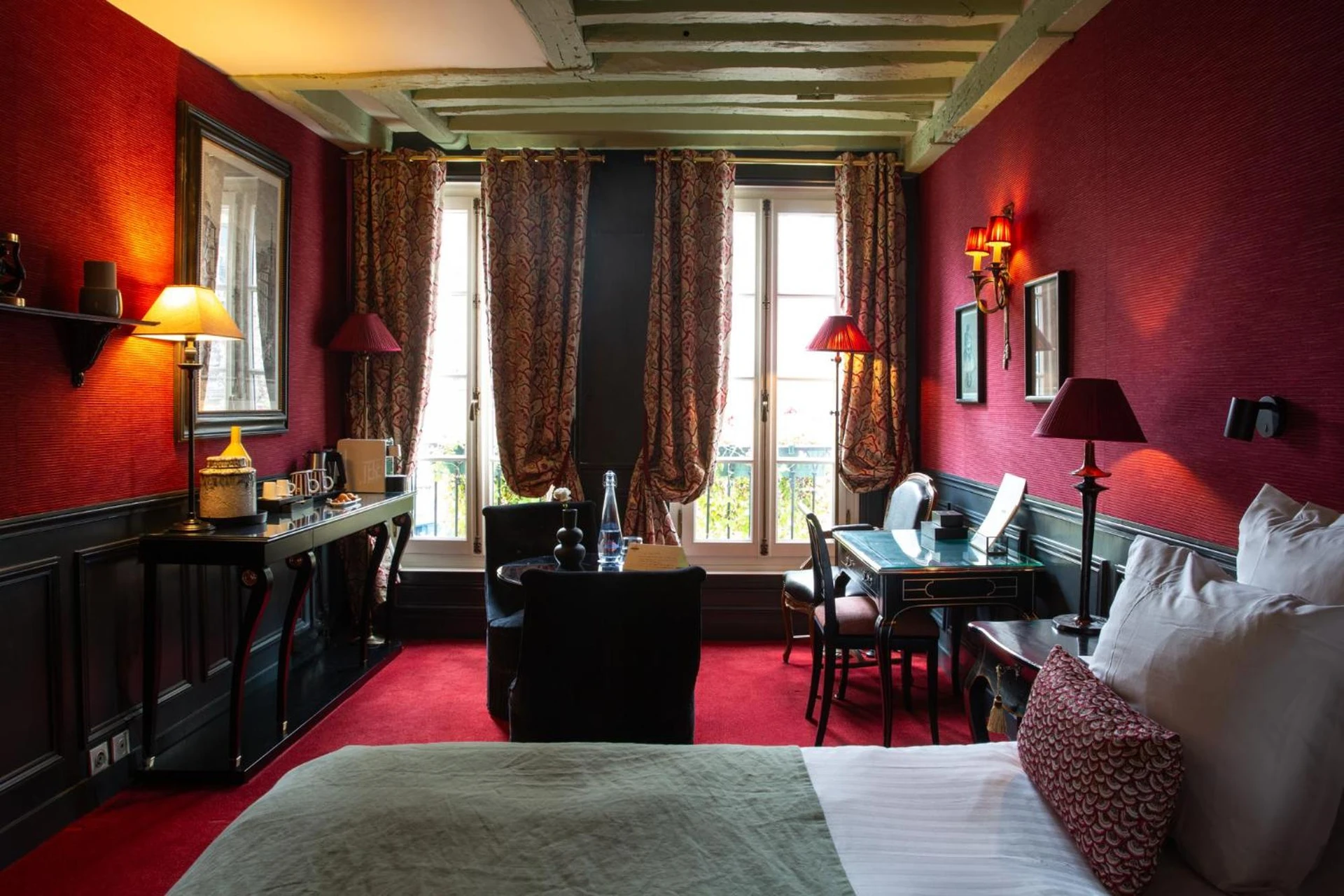 Chambre disponible pour un séminaire d'entreprise à Hôtel Le Relais Saint-Germain - Paris