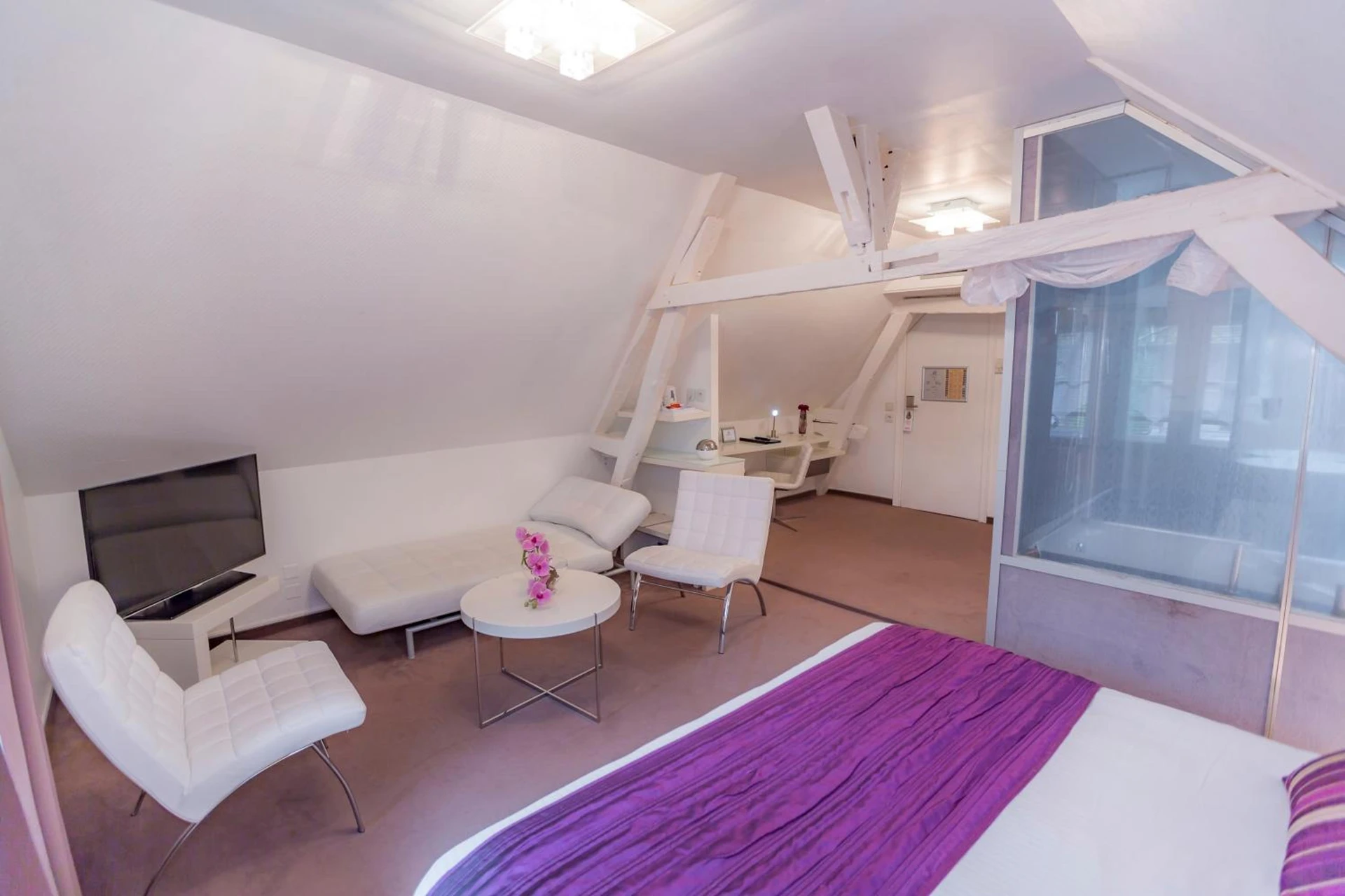 Magnifique chambre pour un séminaire d'entreprise à Hotel Relais Saint Jean Troyes - Troyes