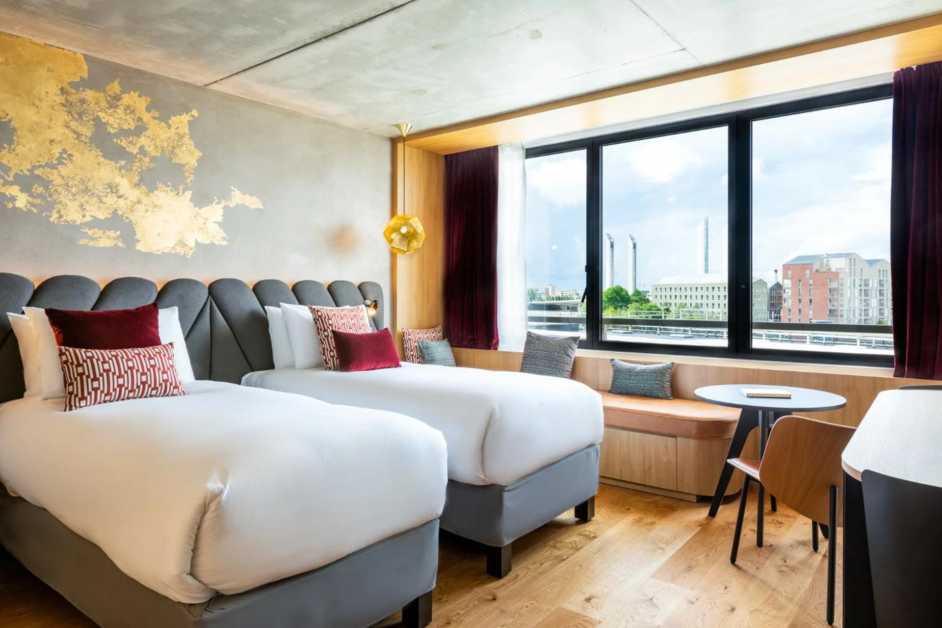 Chambre disponible pour un séminaire d'entreprise à Renaissance Bordeaux Hotel - Bordeaux