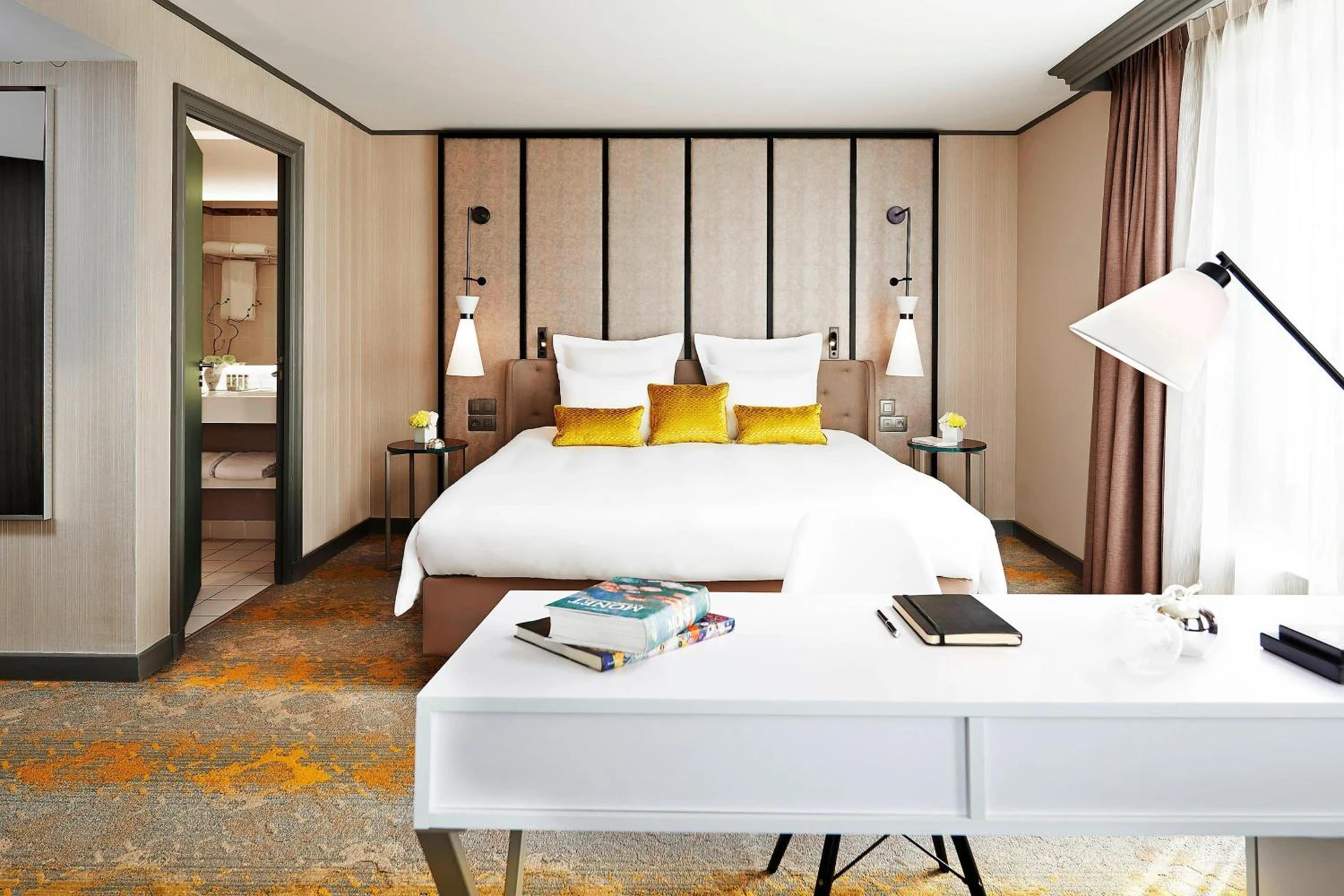 Magnifique chambre pour un séminaire d'entreprise à Renaissance Paris La Defense Hotel - Puteaux