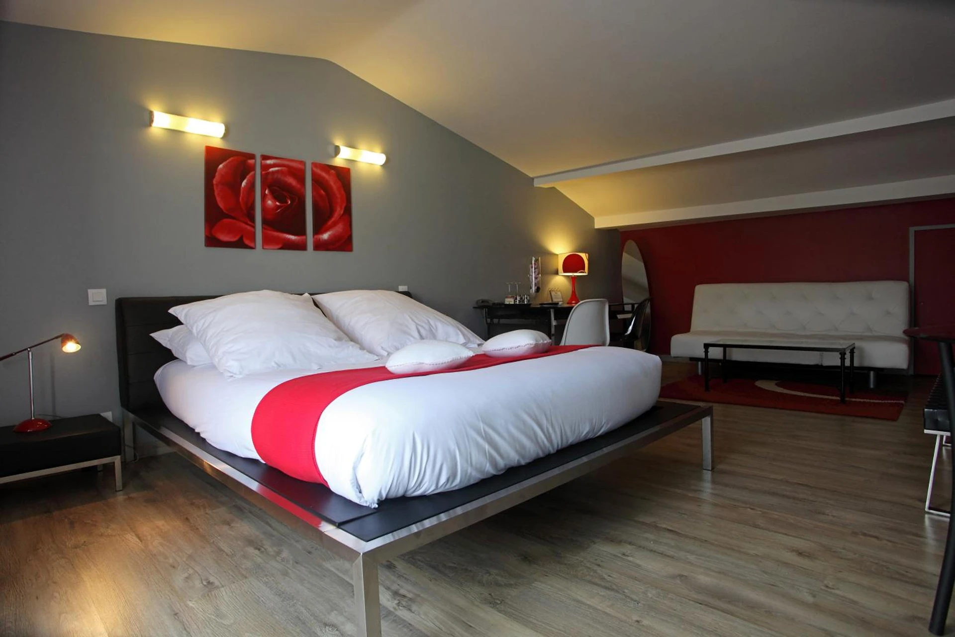 Chambre disponible pour un séminaire d'entreprise à Logis Hôtel Restaurant Résidence - Nissan-lez-Enserune