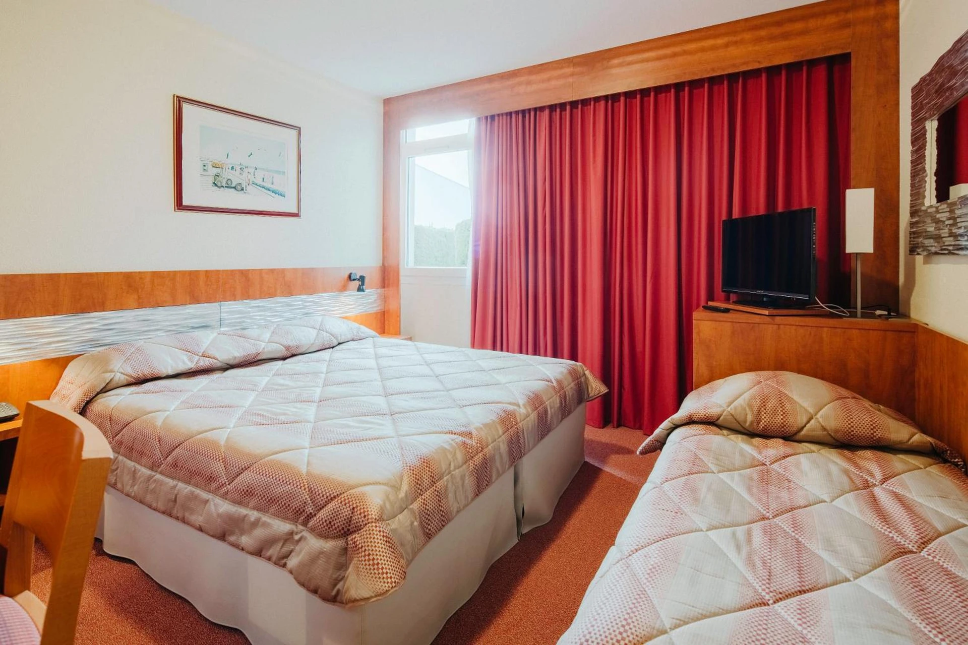 Magnifique chambre pour un séminaire d'entreprise à Hôtel & Résidence Octel - Portet-sur-Garonne