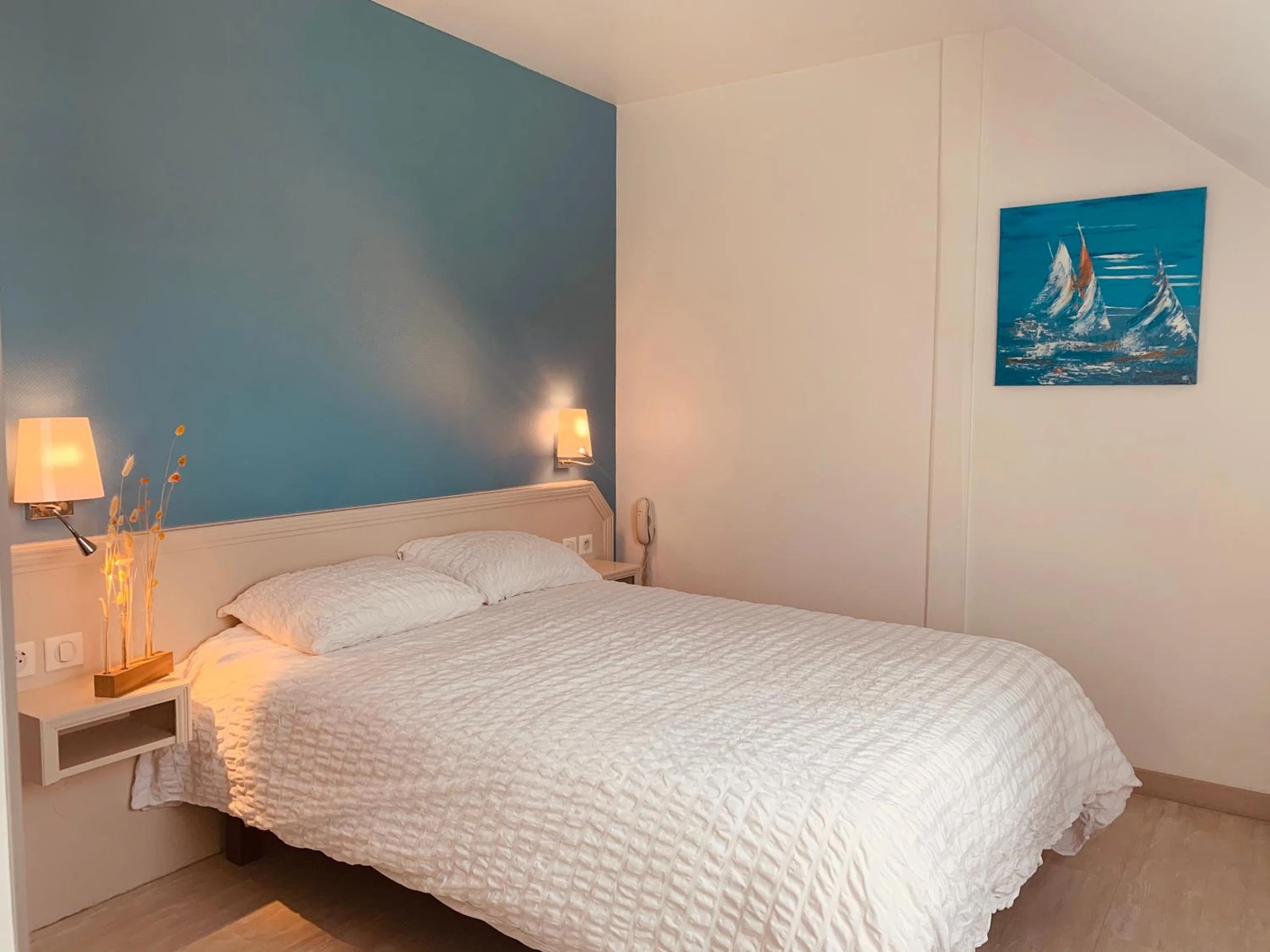Chambre disponible pour un séminaire d'entreprise à Logis Hôtel Restaurant Au Lion Rouge - Bartenheim