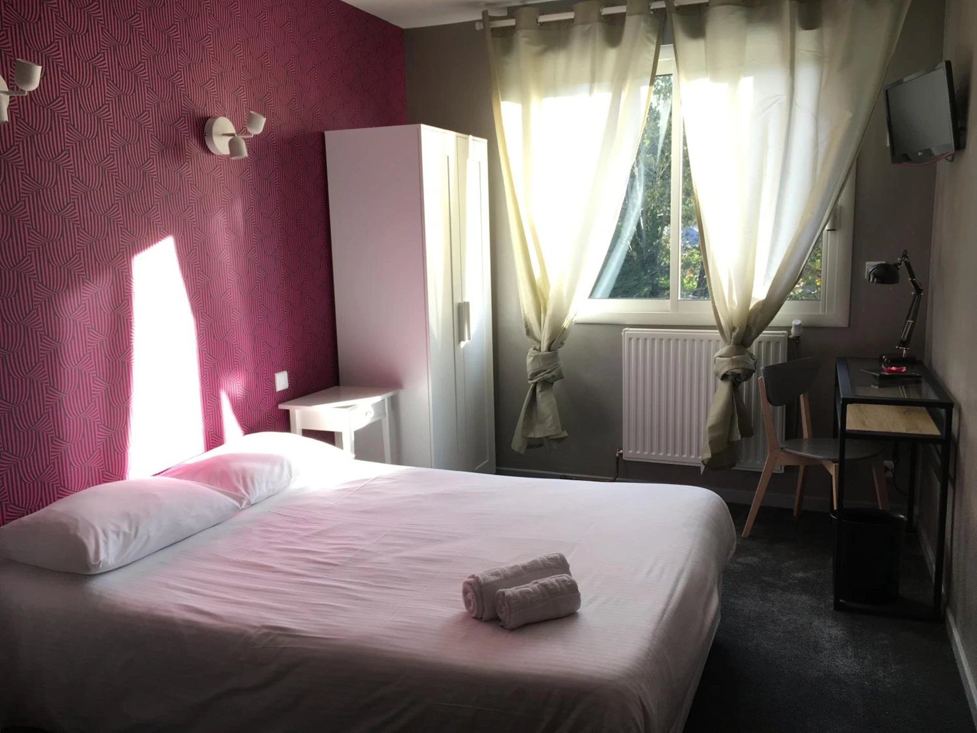 Chambre disponible pour un séminaire d'entreprise à Hôtel Restaurant Logis Coté Lac - Savenay