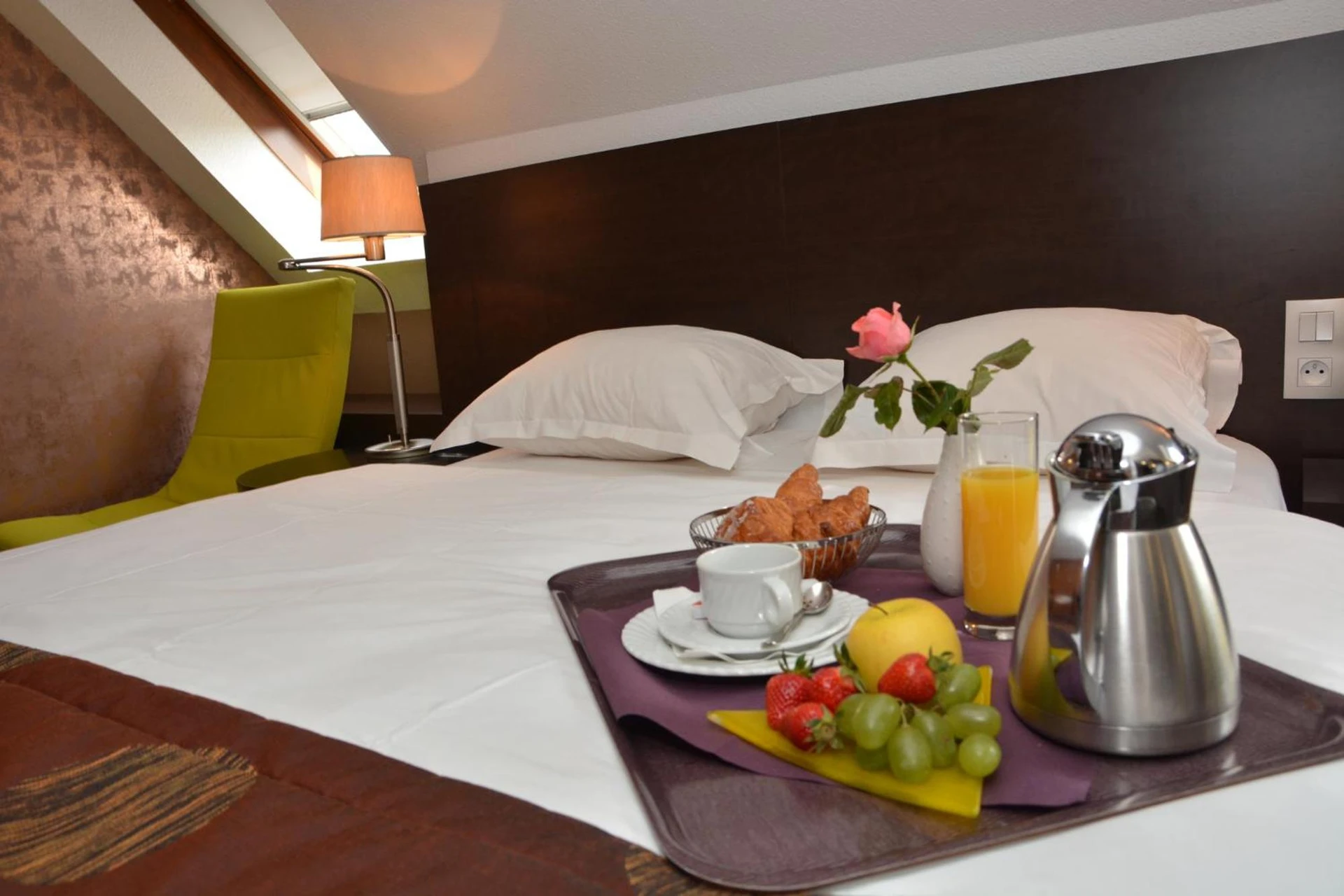 Chambre disponible pour un séminaire d'entreprise à Hotel Restaurant Crystal - Erstein
