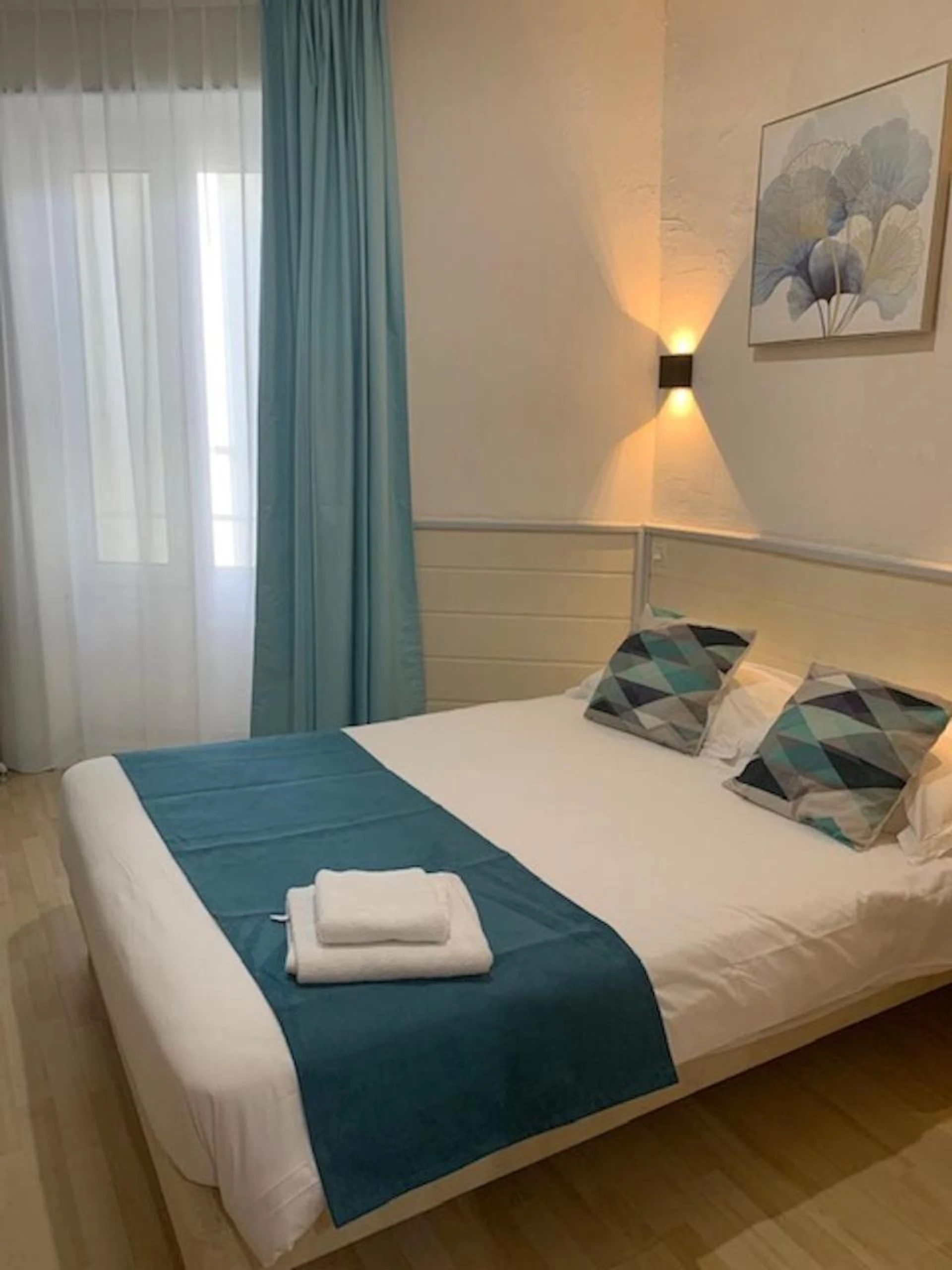 Chambre disponible pour un séminaire d'entreprise à Hôtel Restaurant de l'Union - Mirambeau