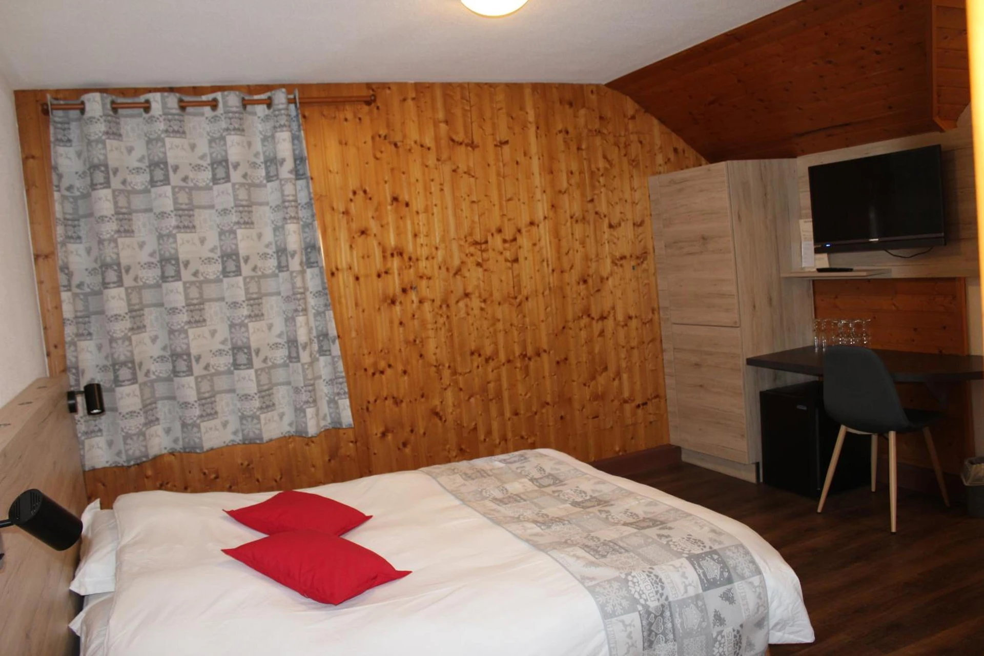 Magnifique chambre pour un séminaire d'entreprise à Hotel Restaurant Du Haut Du Roc - Basse-sur-le-Rupt