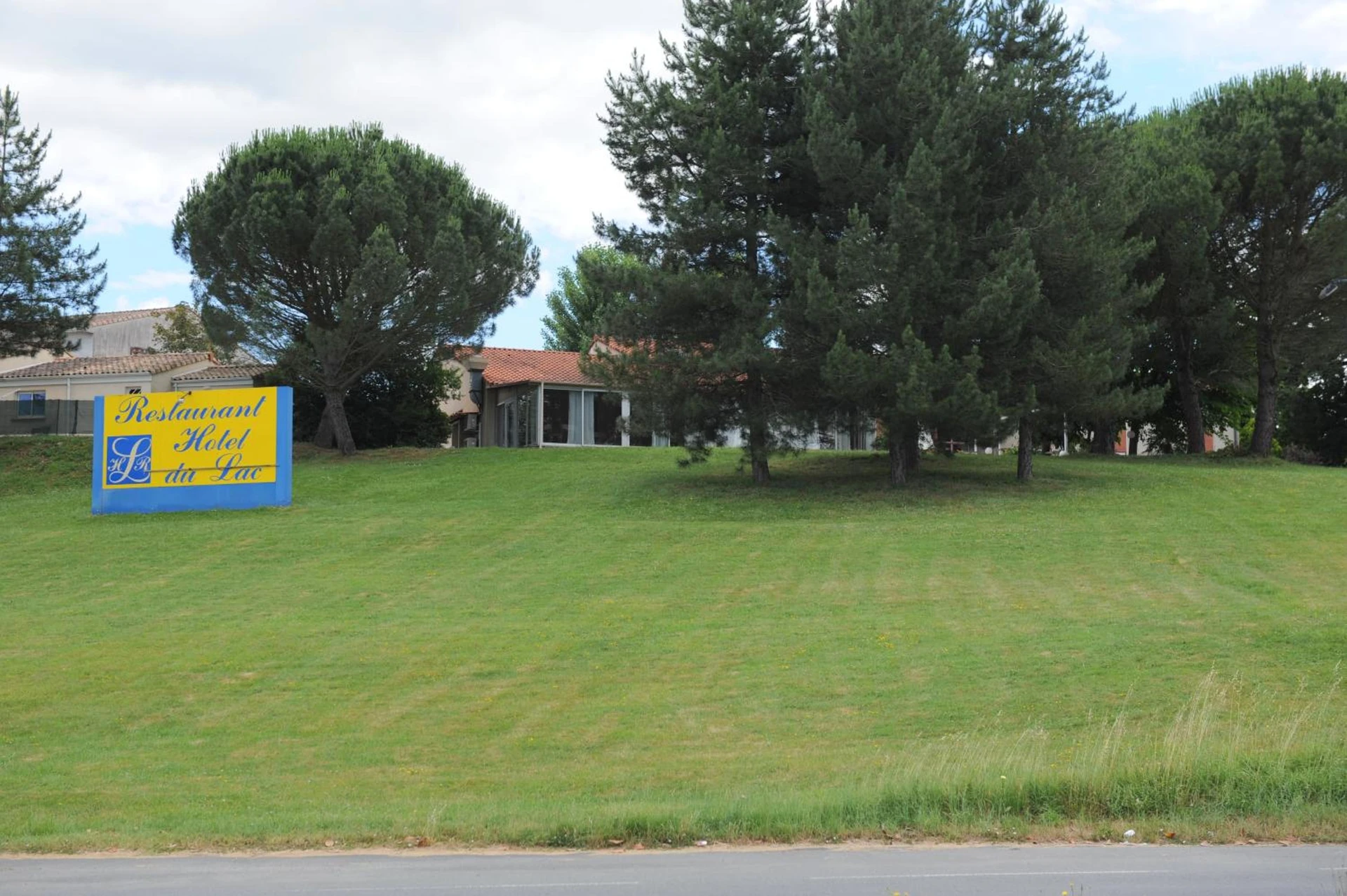 Organiser un séminaire d'entreprise : Hôtel Restaurant du Lac à graulhet