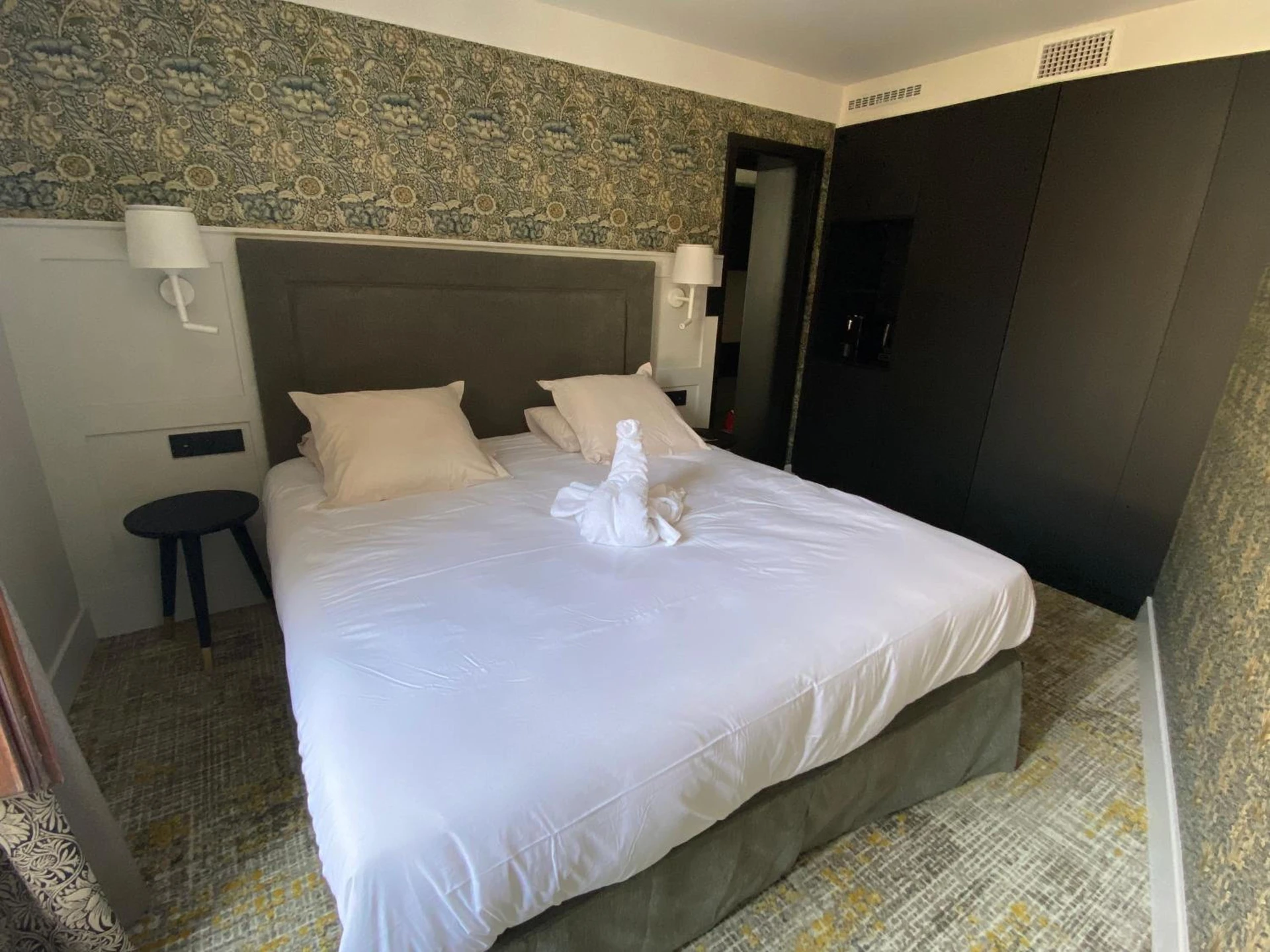 Chambre disponible pour un séminaire d'entreprise à Logis Hôtel-Restaurant du Mouton - Ribeauvillé