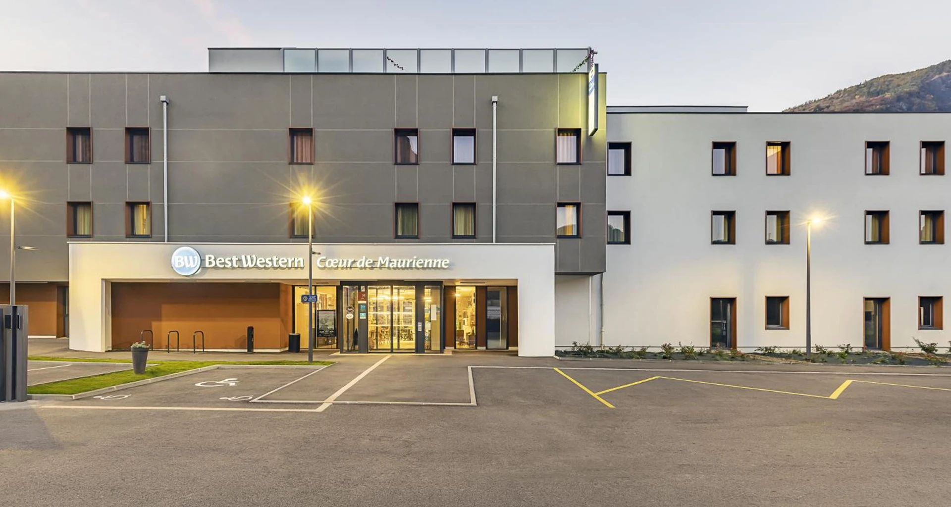 Organiser un séminaire d'entreprise : Best Western Coeur de Maurienne Hotel Restaurant & Spa à saint-jean-de-maurienne