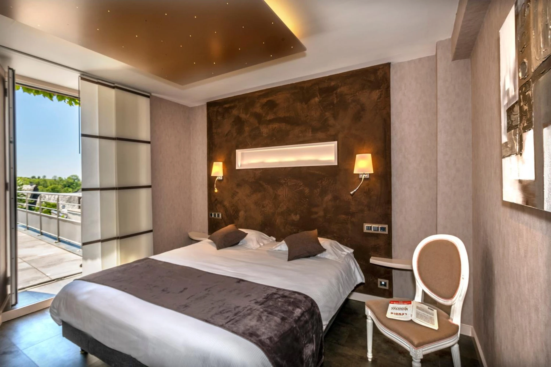 Chambre disponible pour un séminaire d'entreprise à Logis Hôtel Restaurant Gilles Moreau Laguiole - Laguiole