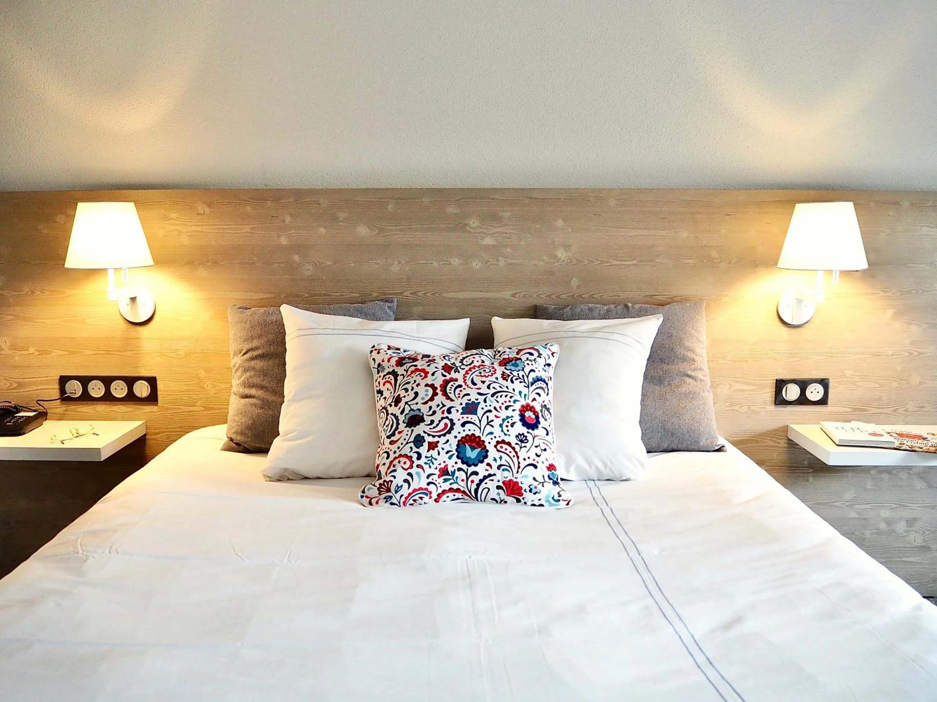 Chambre disponible pour un séminaire d'entreprise à Maison Jenny Hotel Restaurant & Spa - Hagenthal-le-Bas