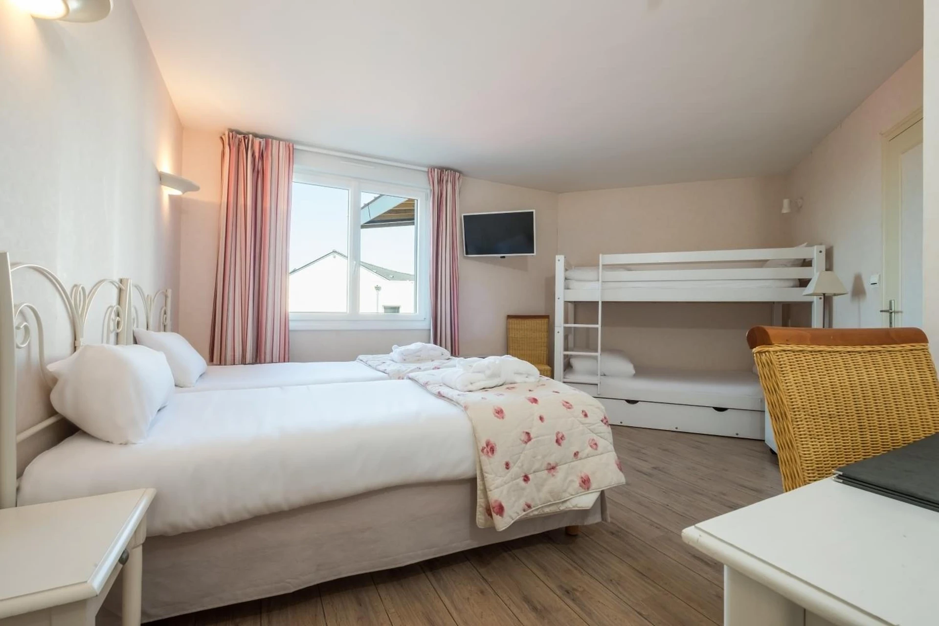 Organiser un séminaire d'entreprise : L'Ermitage Hotel & Restaurant à saulges