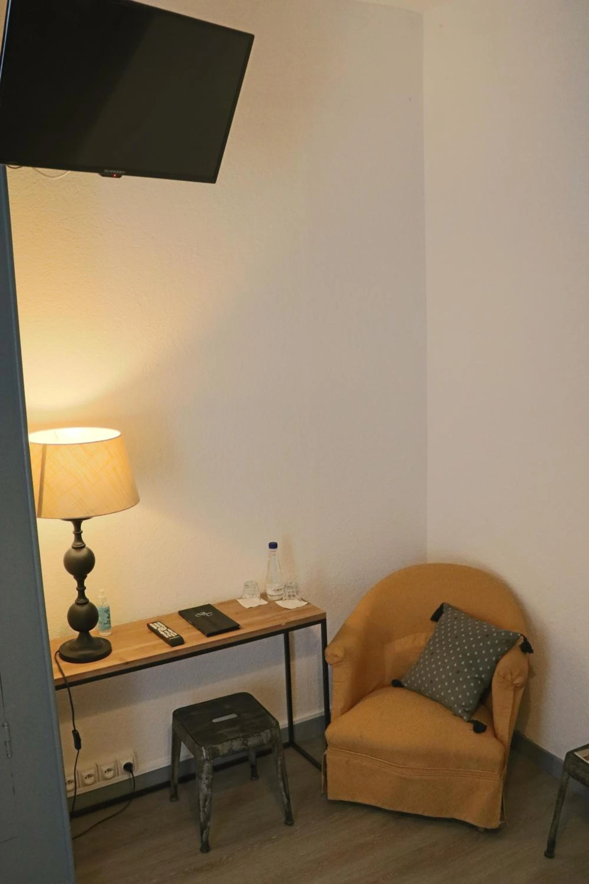 Chambre disponible pour un séminaire d'entreprise à Logis Hôtel Restaurant La Brasserie - Treignac