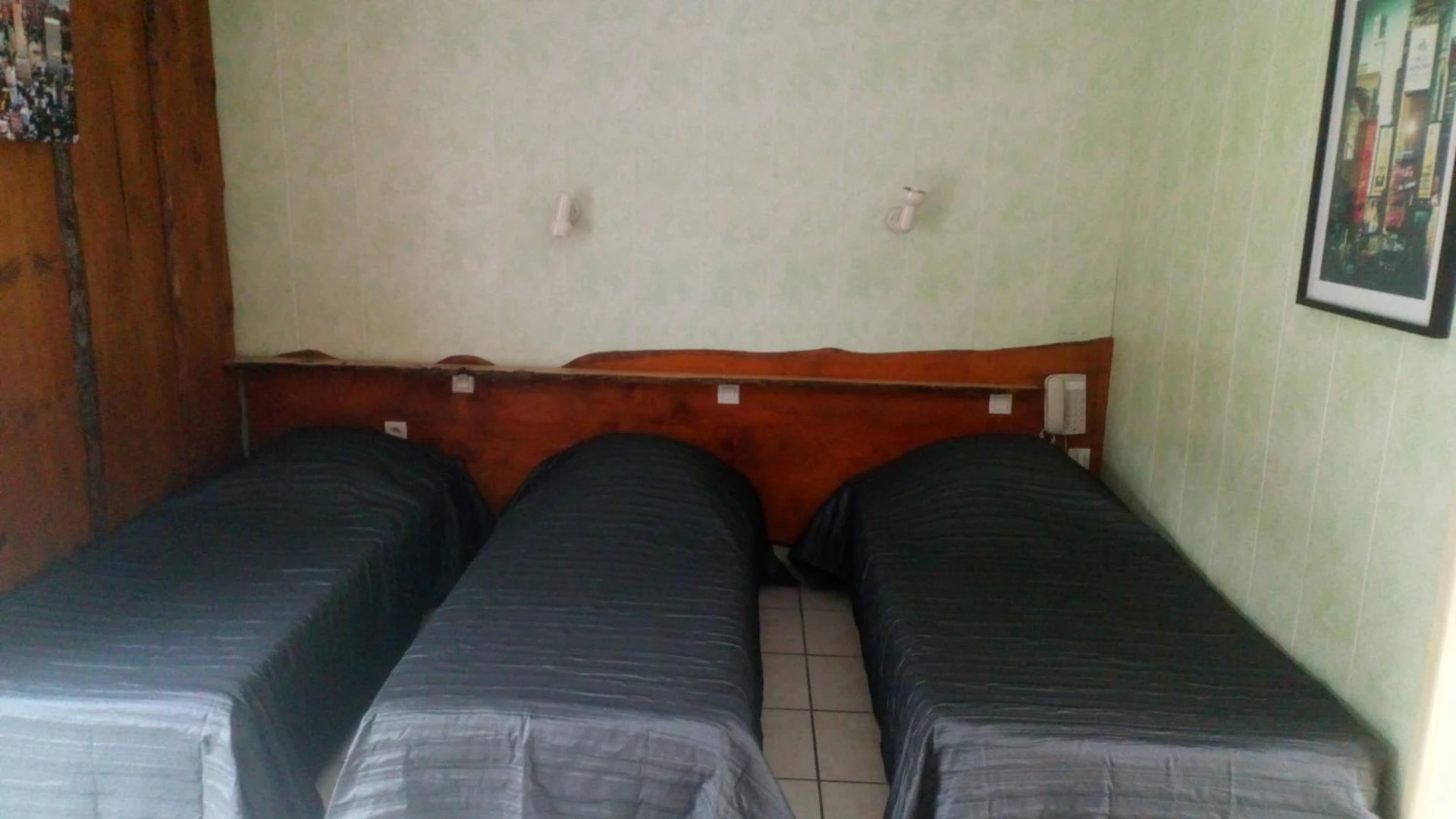 Magnifique chambre pour un séminaire d'entreprise à Hotel Restaurant Lancheton - Saint-Julien-Mont-denis