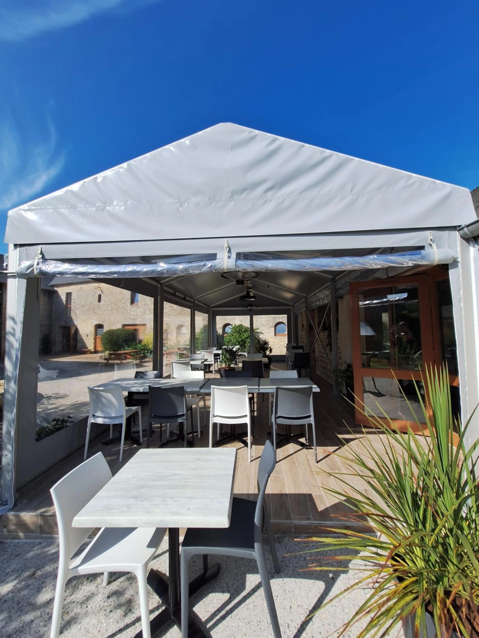 Organiser un séminaire d'entreprise : Hôtel Restaurant le clos de l 'Ancien Pressoir à commes