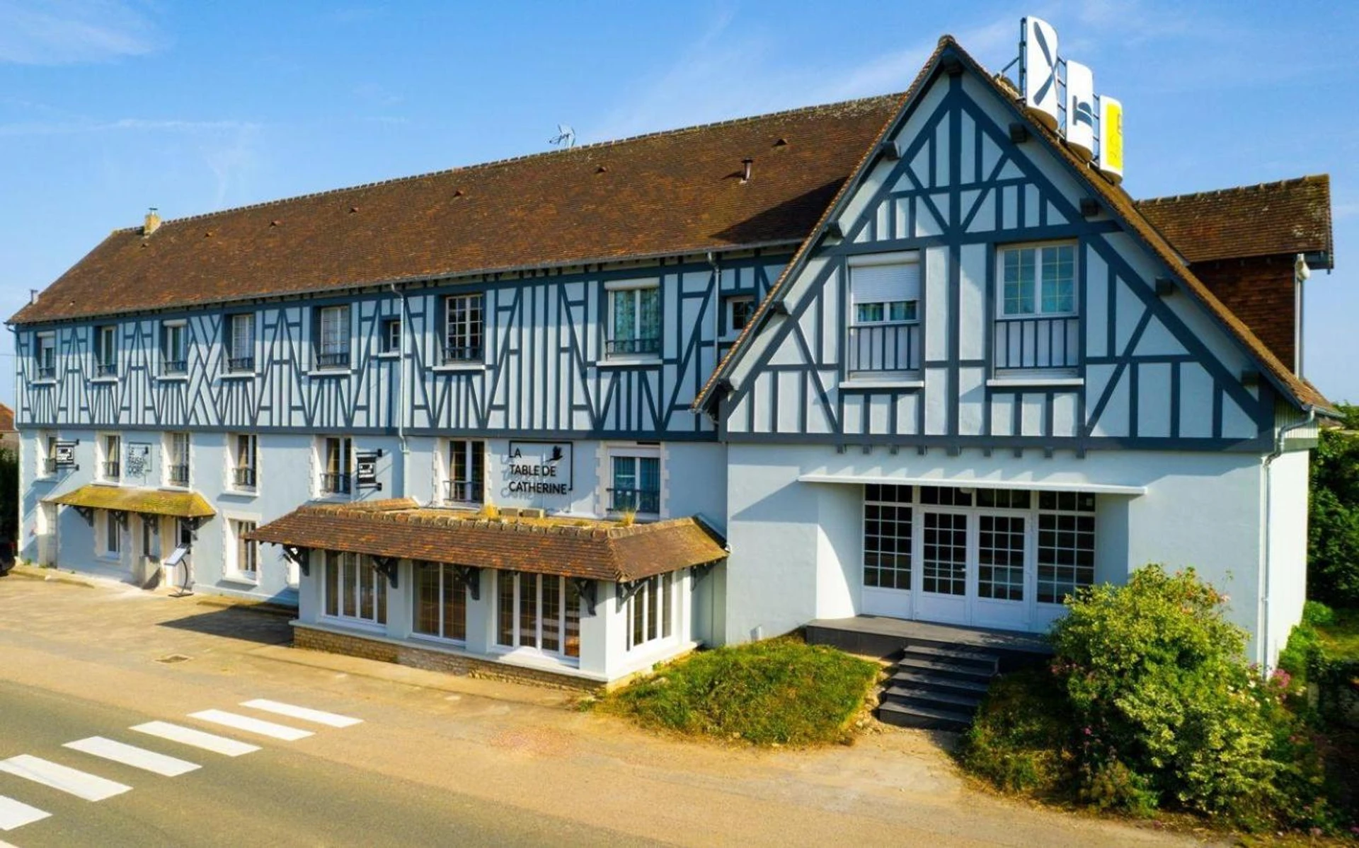 Chambre à Logis hôtel Restaurant Le Faisan Dore - Organiser un séminaire d'entreprise à Fontenai-sur-Orne