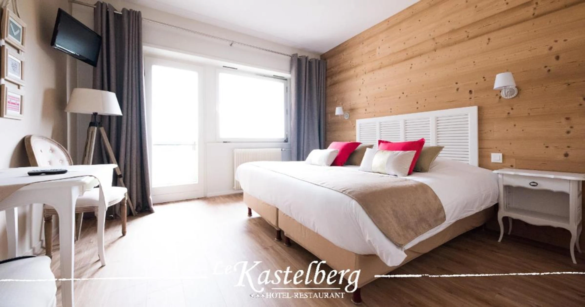 Chambre disponible pour un séminaire d'entreprise à Hôtel Restaurant Le Kastelberg, The Originals Boutique - Andlau
