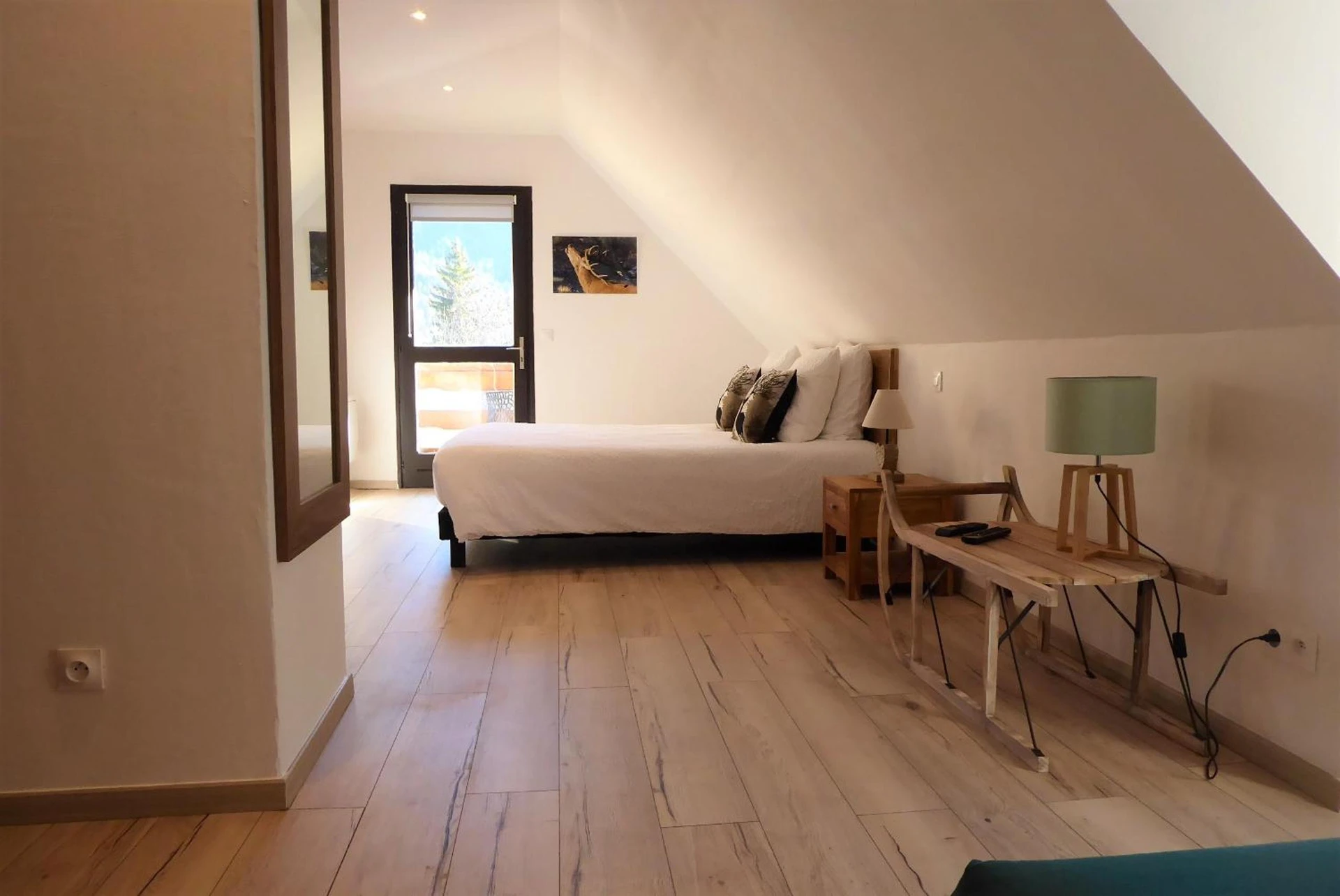 Chambre disponible pour un séminaire d'entreprise à Hôtel Restaurant Le Martagon - Villars-Colmars