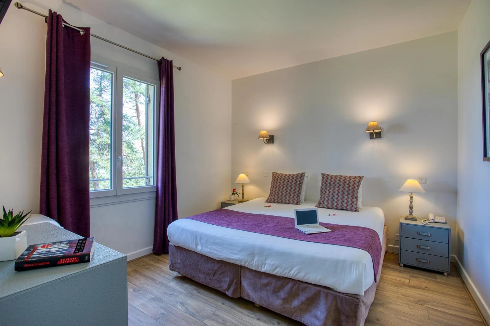Chambre disponible pour un séminaire d'entreprise à Hôtel & restaurant Le Meysset - Sarlat-la-Canéda