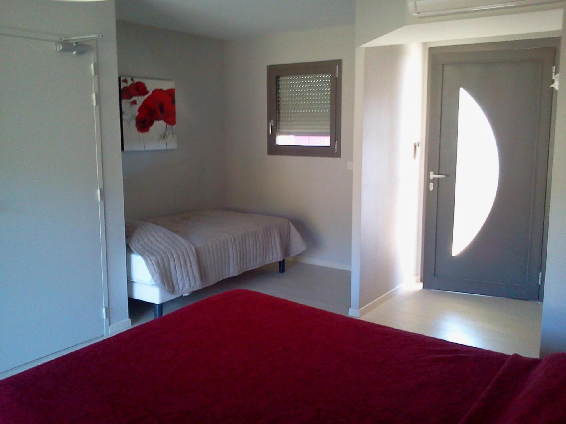 Chambre disponible pour un séminaire d'entreprise à Logis Hotels - Hôtel et Restaurant Le Relais des Garrigues - Grisolles