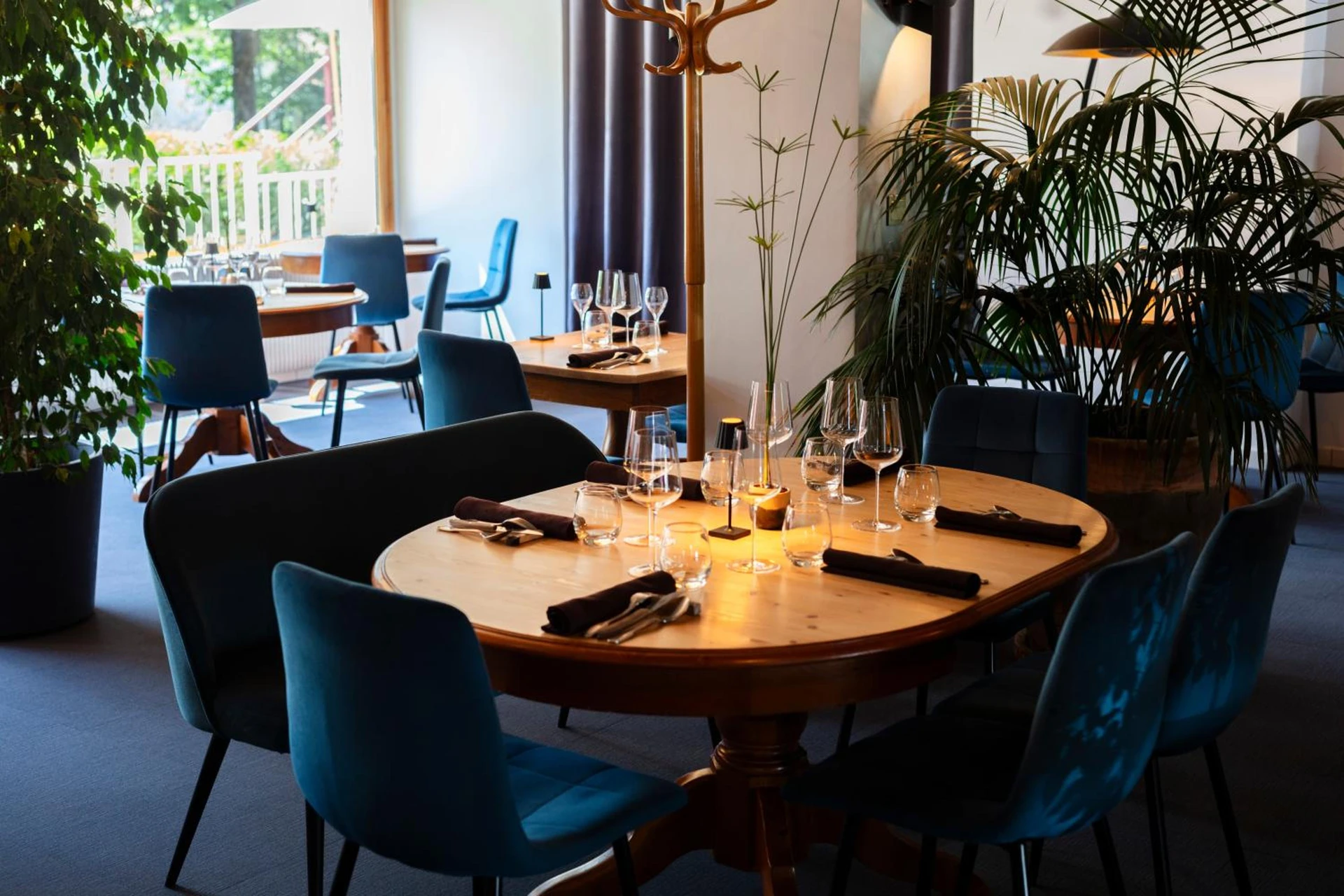 Organiser un séminaire d'entreprise : Hotel Restaurant Les Glycines à vieille-brioude